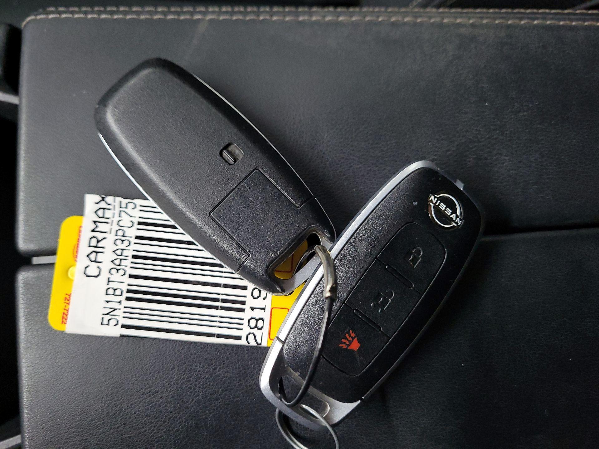 Thumbnail: 2023 Nissan Rogue - 18