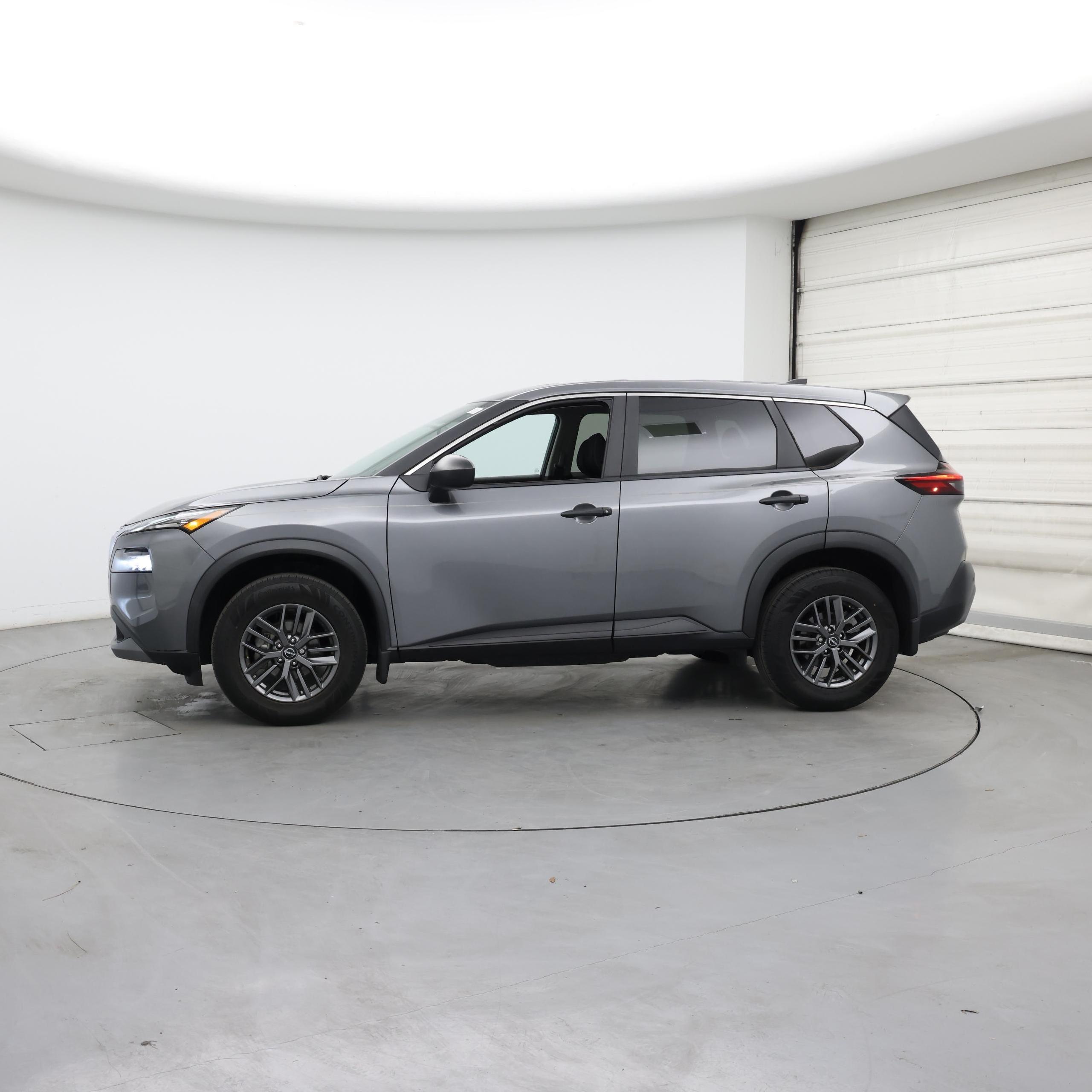 Thumbnail: 2023 Nissan Rogue - 3