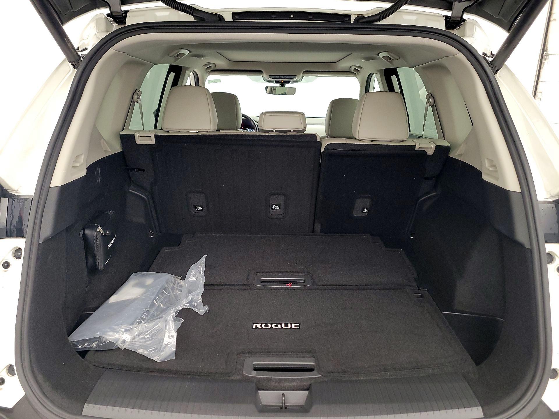 Thumbnail: 2023 Nissan Rogue - 16