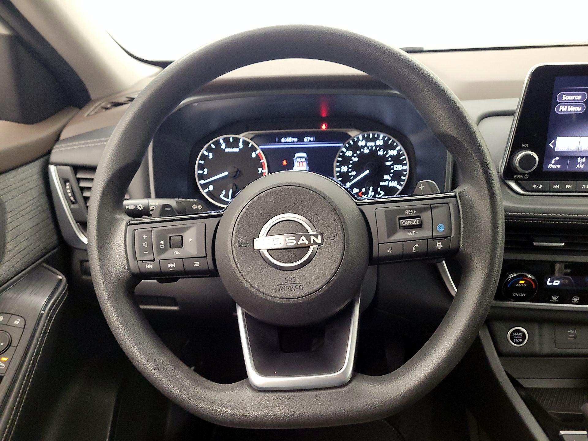 Thumbnail: 2023 Nissan Rogue - 10