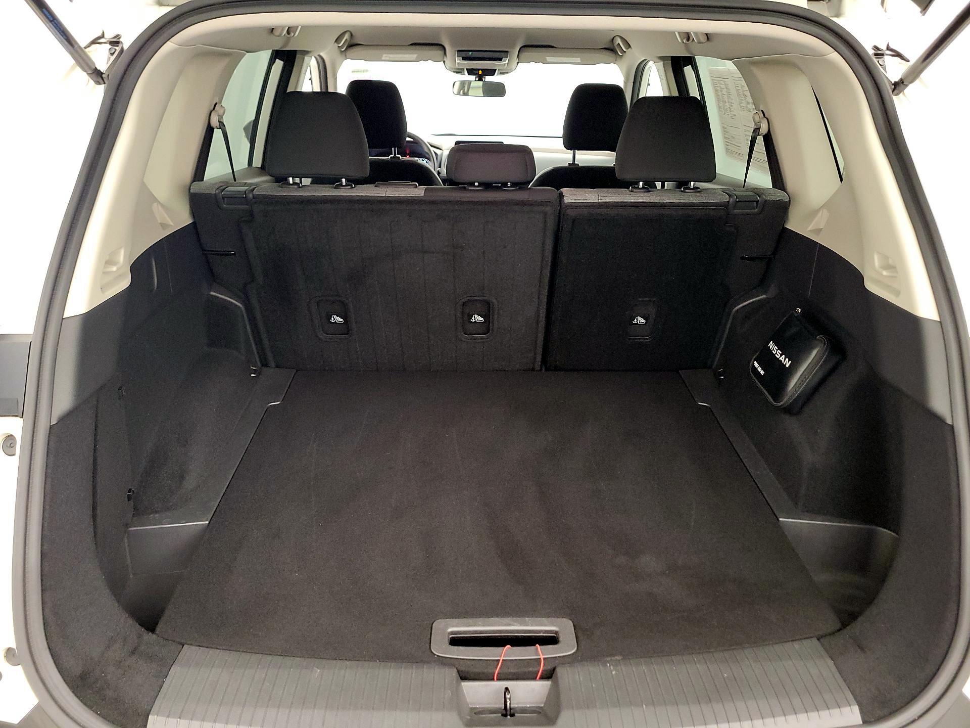 Thumbnail: 2023 Nissan Rogue - 20