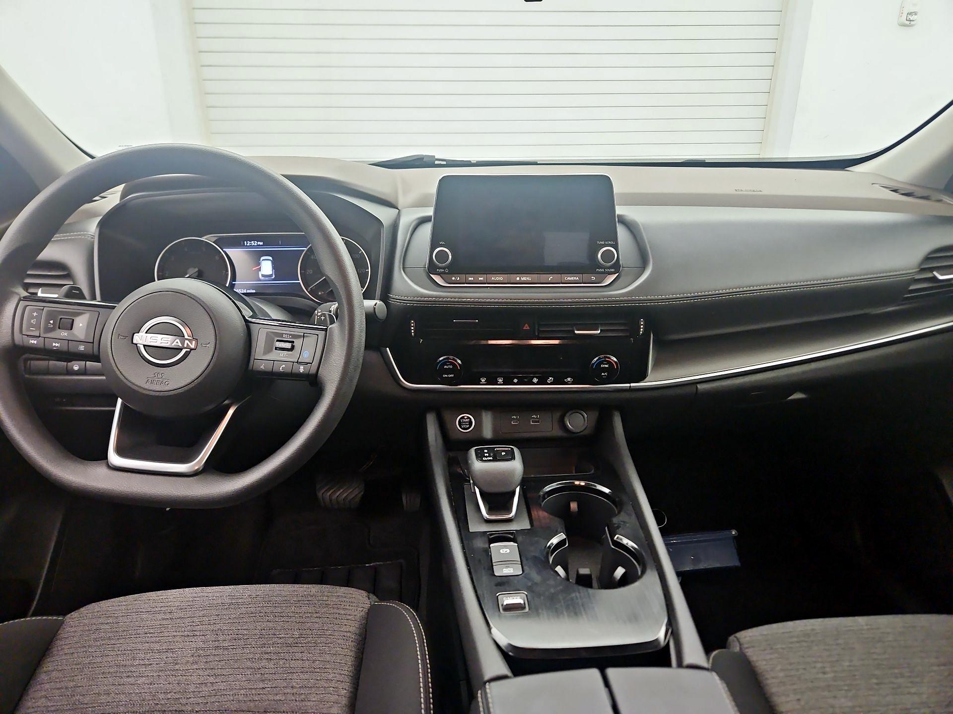 Thumbnail: 2023 Nissan Rogue - 9