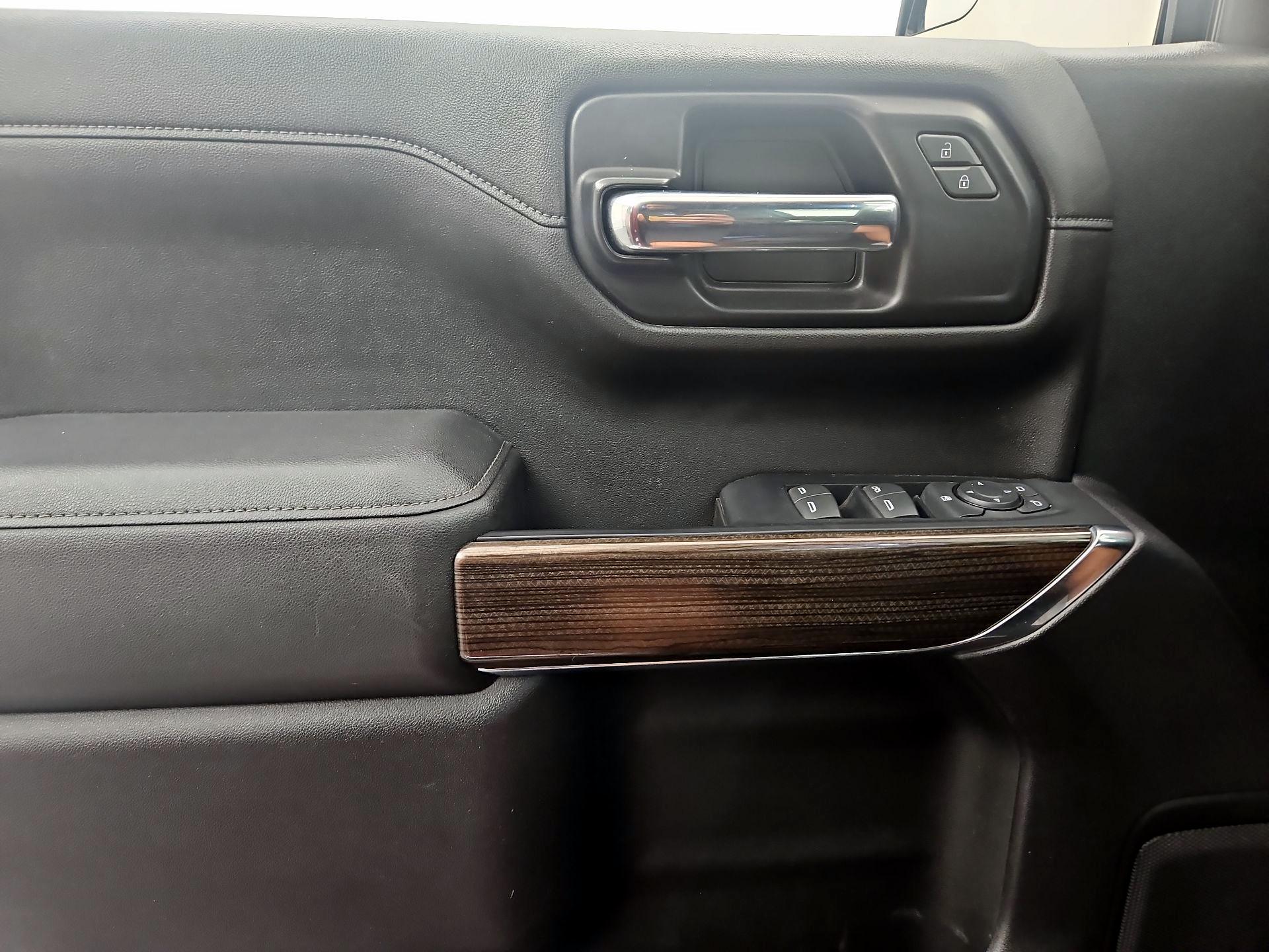 Thumbnail: 2022 Chevrolet Silverado 1500 - 12