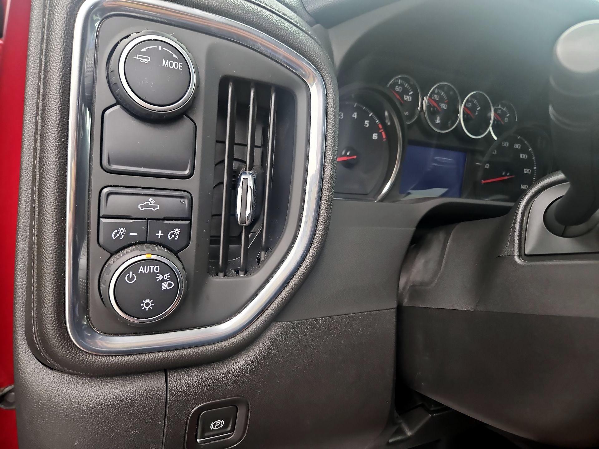 Thumbnail: 2022 Chevrolet Silverado 1500 - 13