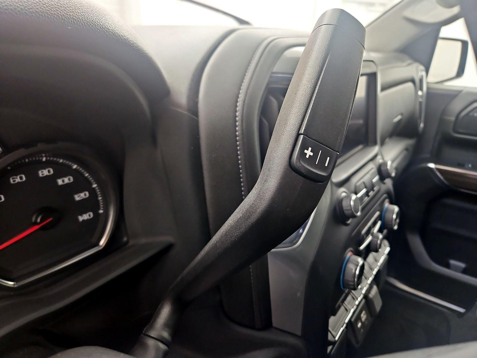 Thumbnail: 2022 Chevrolet Silverado 1500 - 17