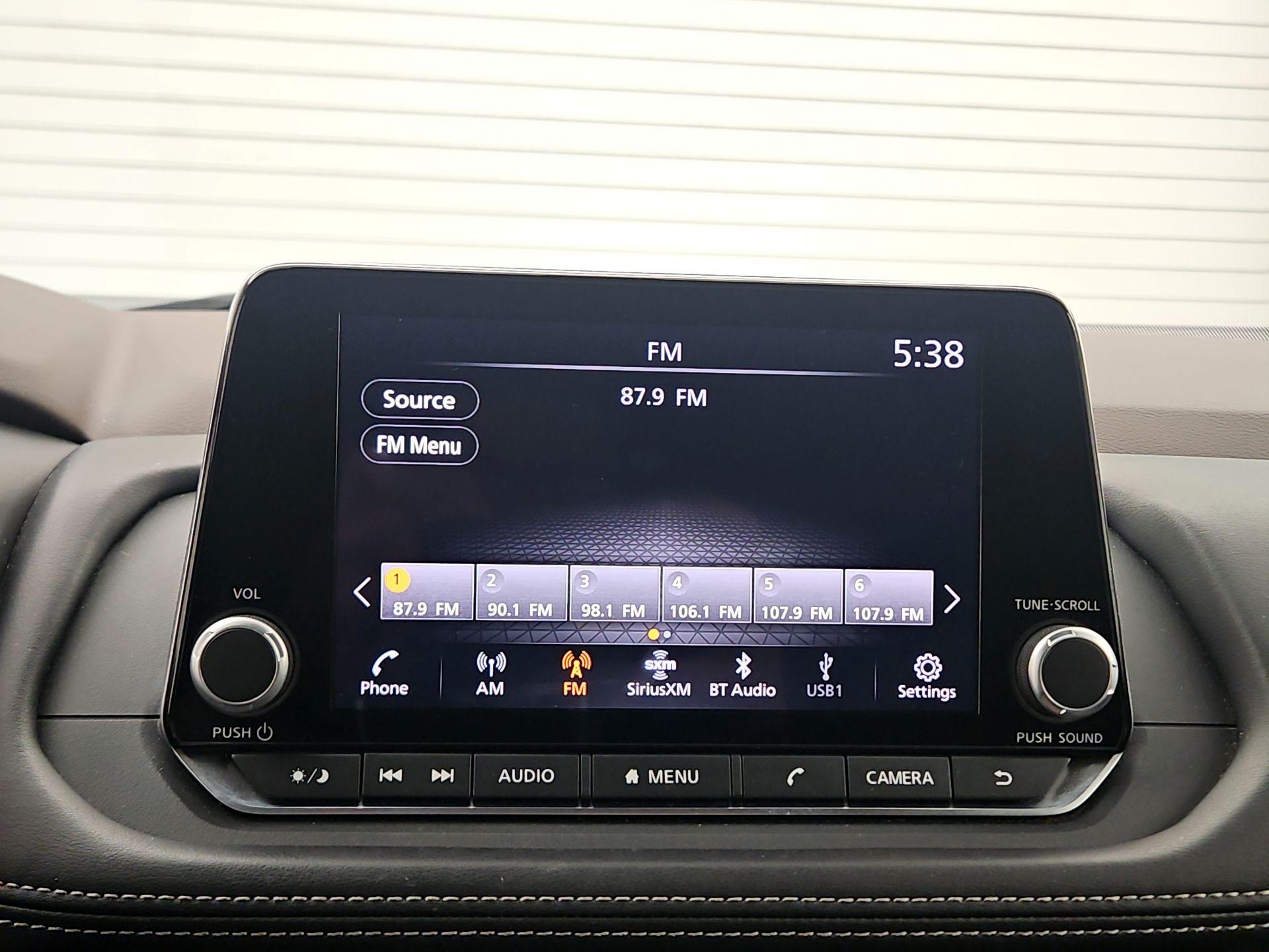 Thumbnail: 2023 Nissan Rogue - 15