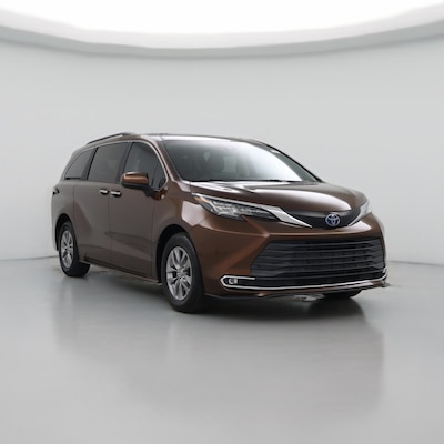 2022 Toyota Sienna Hybrid LE