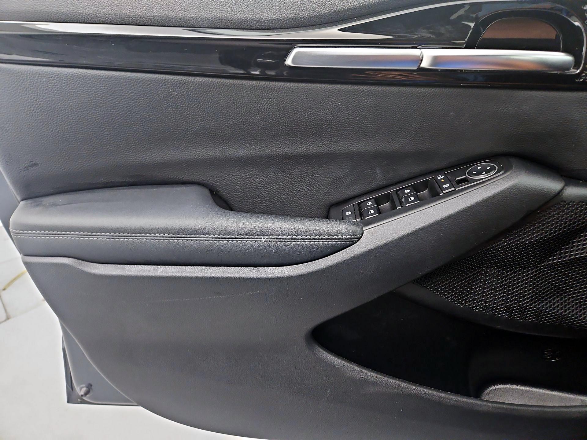 Thumbnail: 2024 Kia Seltos - 12