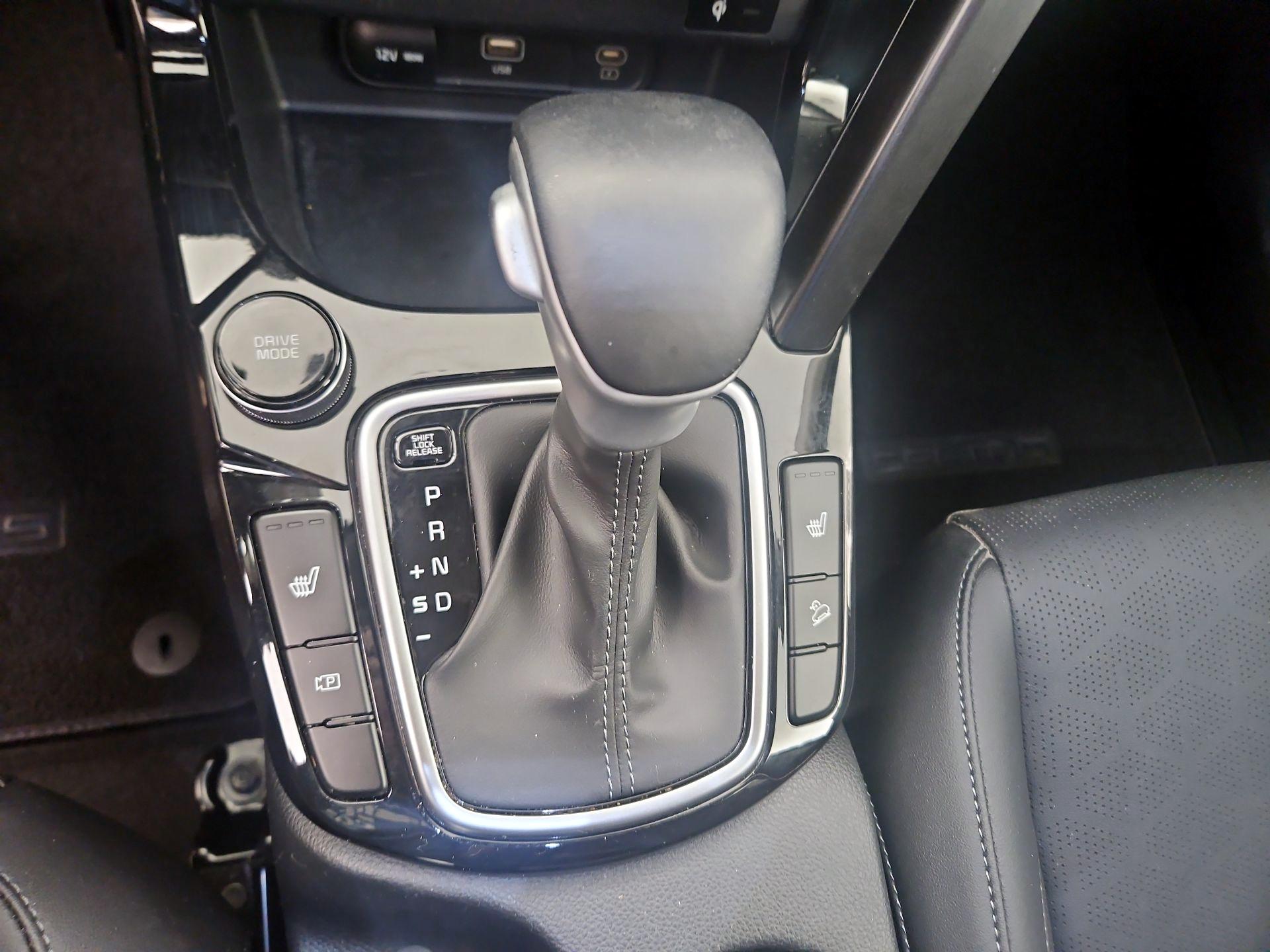 Thumbnail: 2024 Kia Seltos - 17