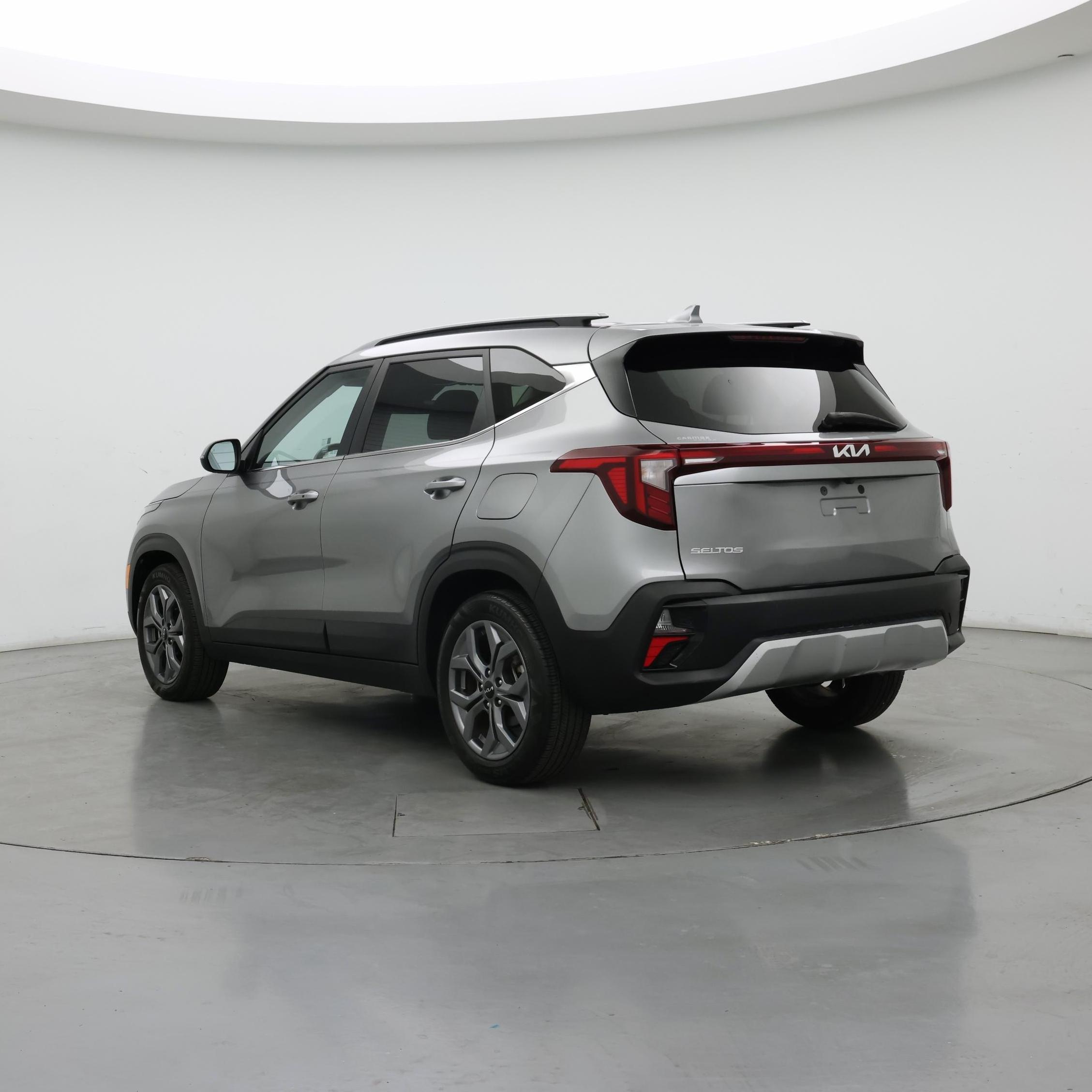 Thumbnail: 2024 Kia Seltos - 2