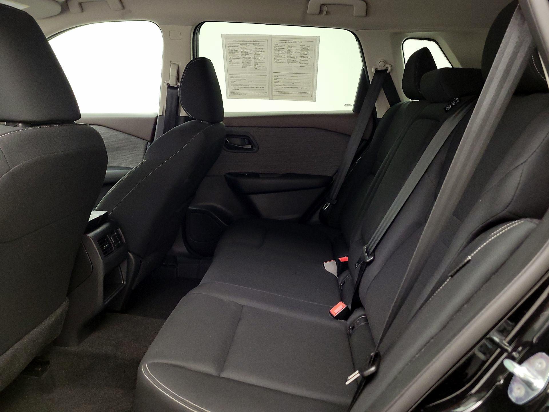 Thumbnail: 2023 Nissan Rogue - 19