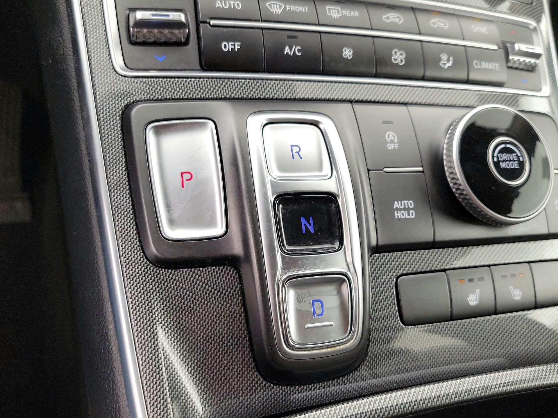 Thumbnail: 2023 Hyundai Santa Fe - 18