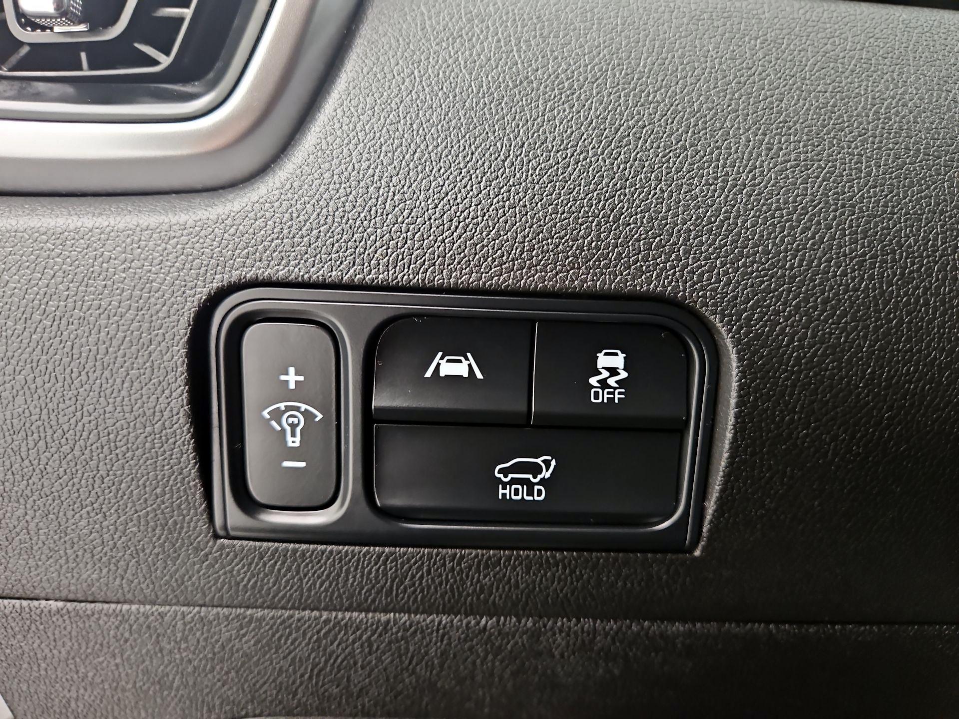 Thumbnail: 2022 Kia Sorento - 13