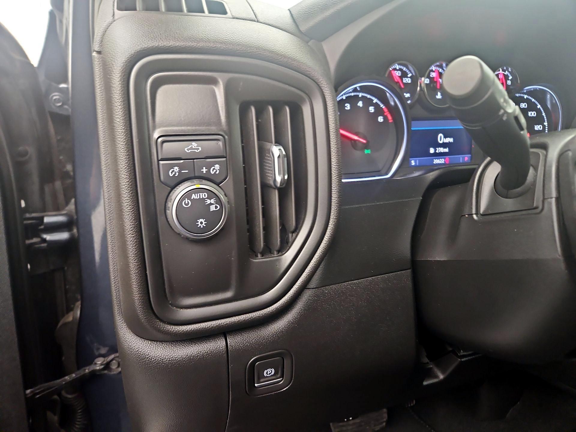 Thumbnail: 2021 Chevrolet Silverado 1500 - 13