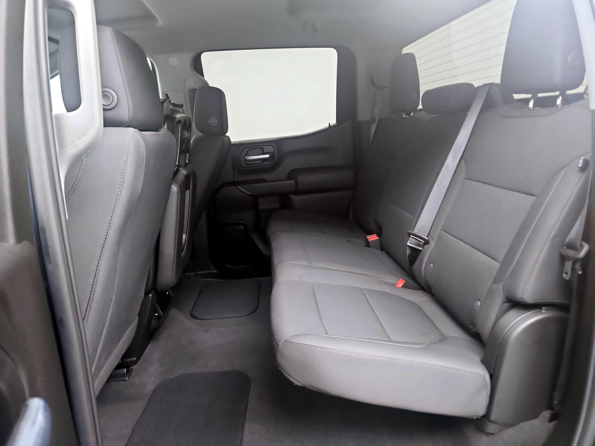 Thumbnail: 2021 Chevrolet Silverado 1500 - 18