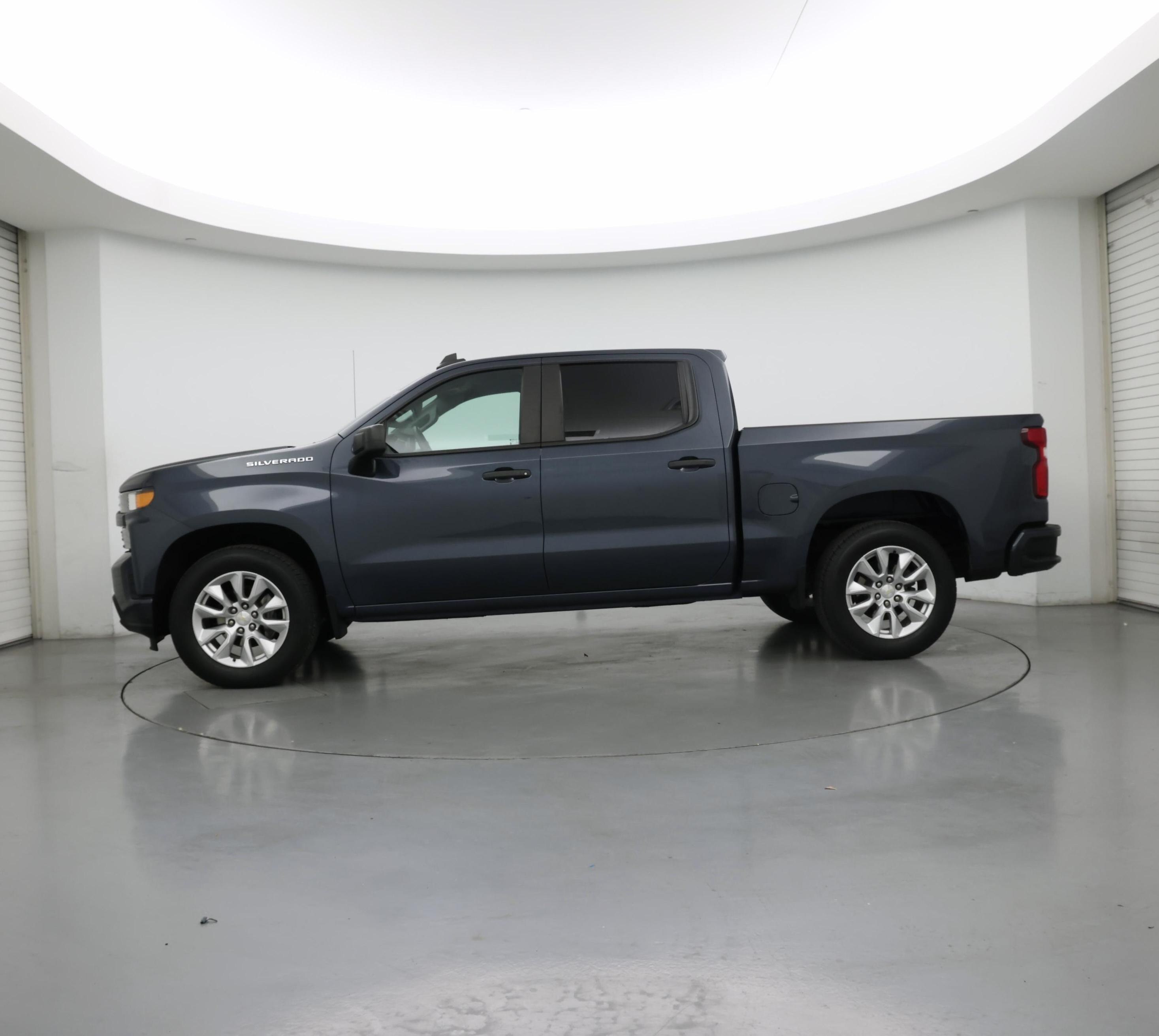 Thumbnail: 2021 Chevrolet Silverado 1500 - 3