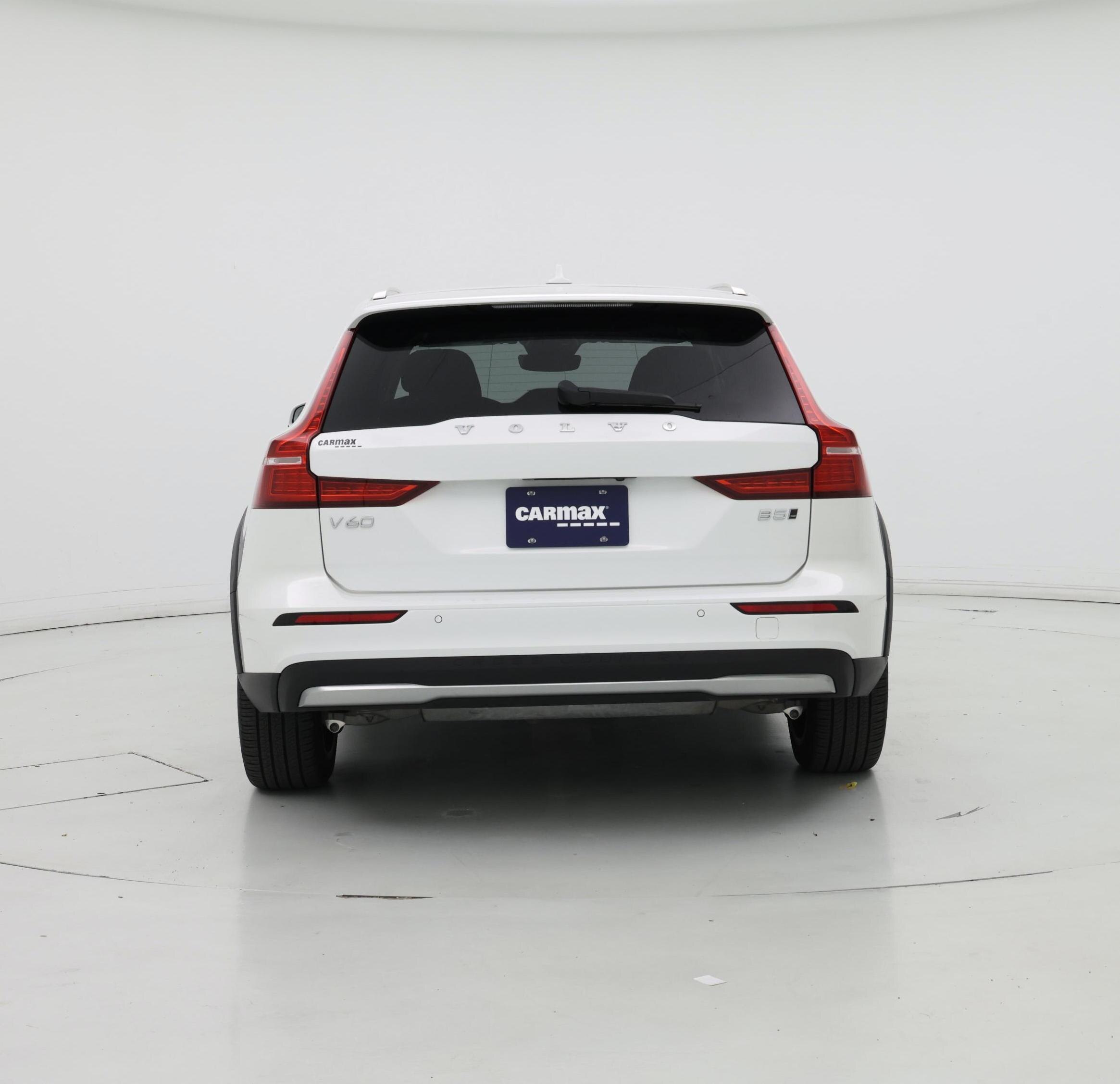 Thumbnail: 2025 Volvo S60 - 6