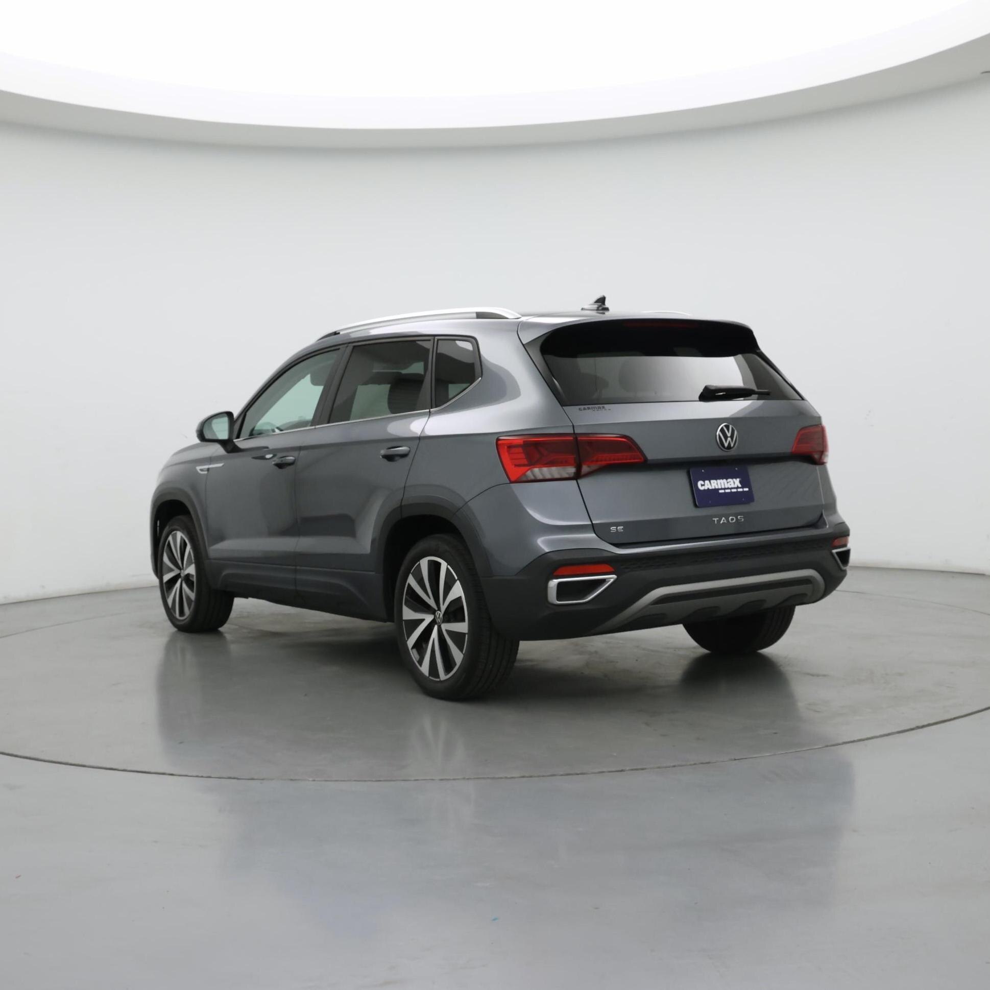 Thumbnail: 2022 Volkswagen Taos - 2