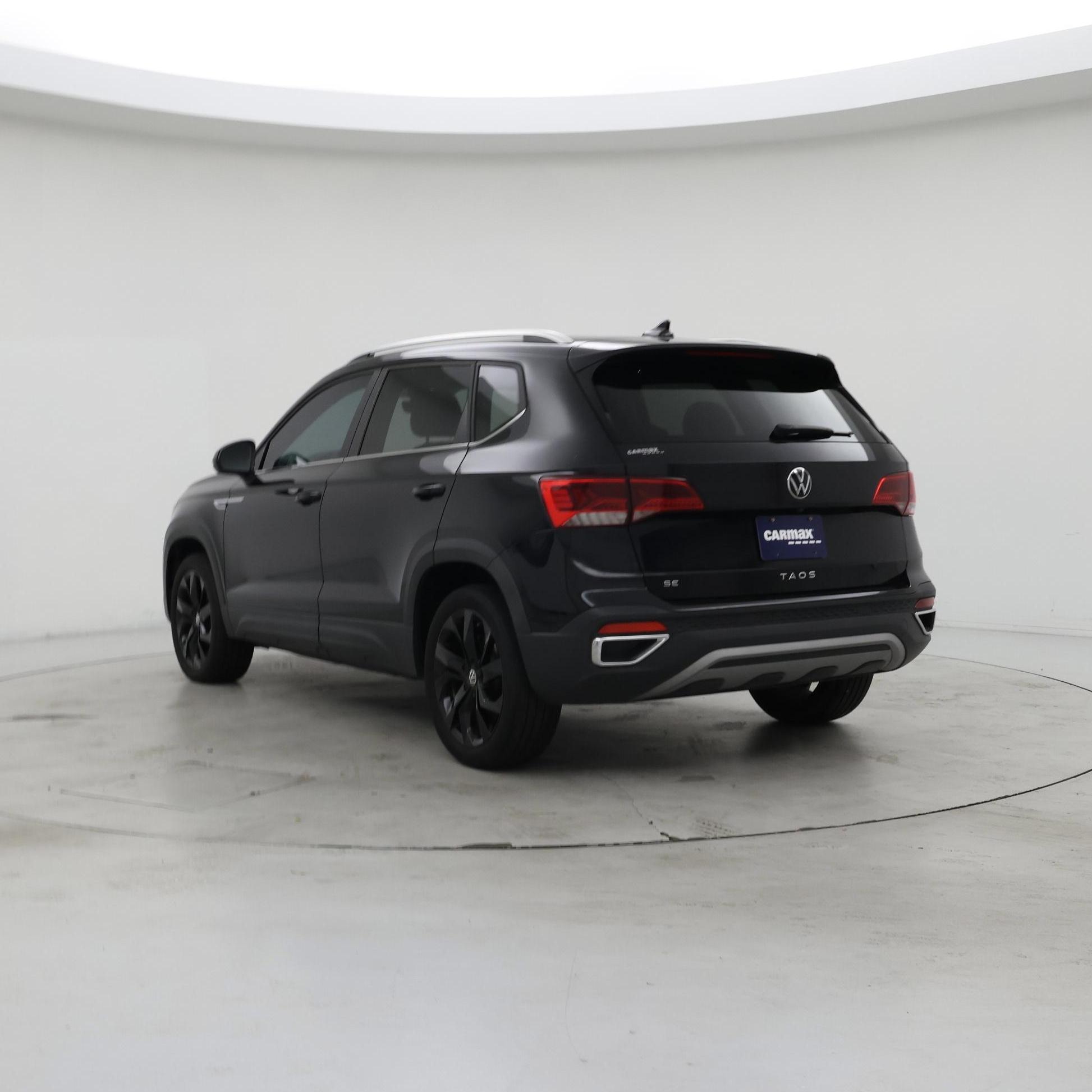 Thumbnail: 2023 Volkswagen Taos - 2