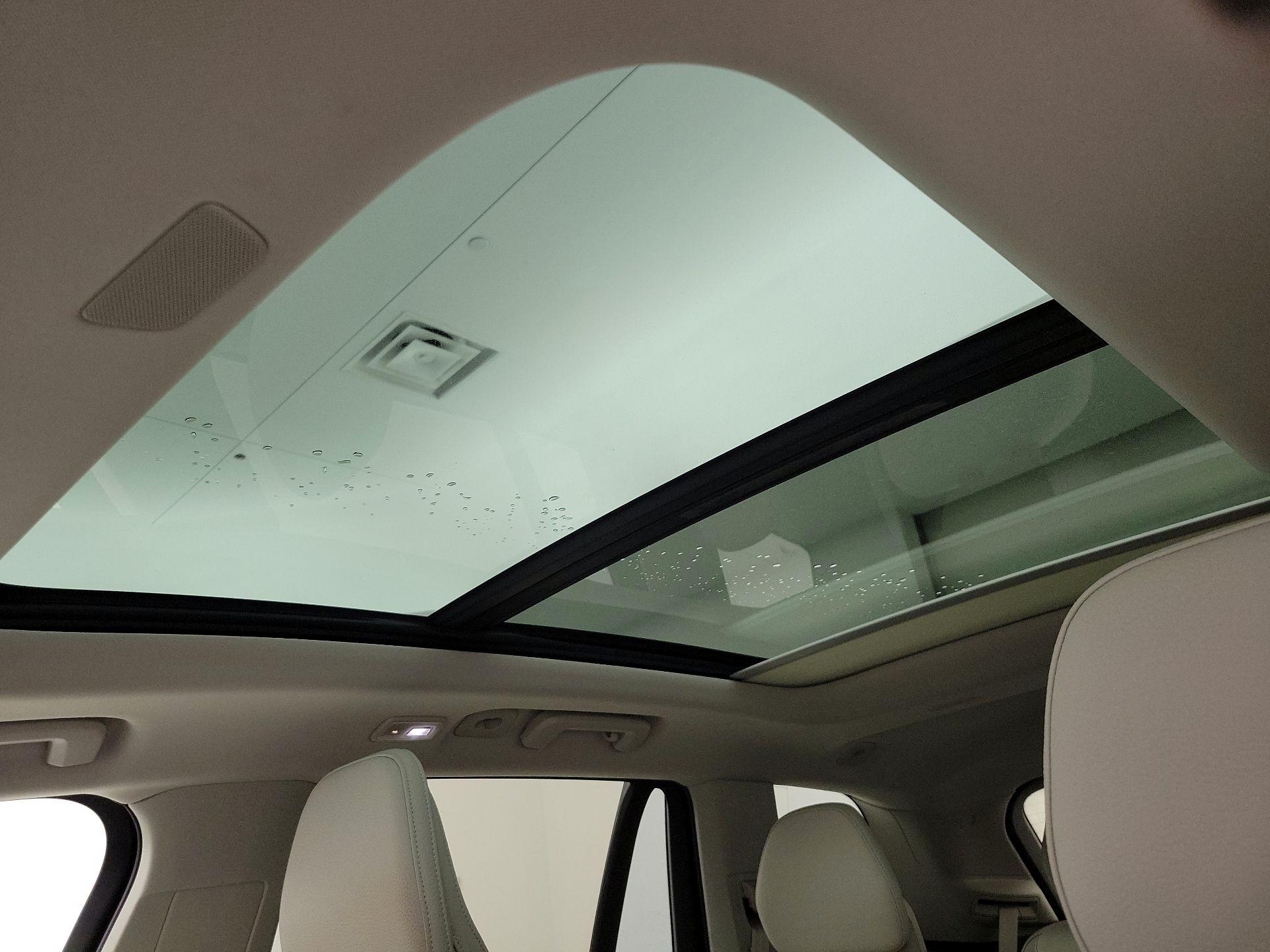 Thumbnail: 2024 Volvo XC90 - 20