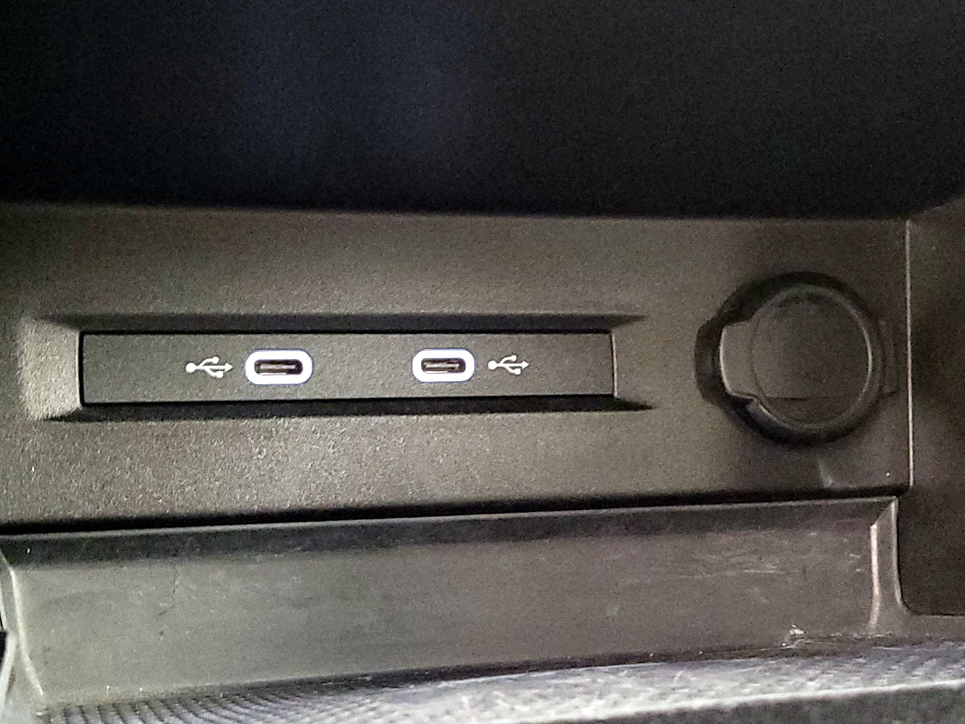 Thumbnail: 2023 Volkswagen Taos - 18