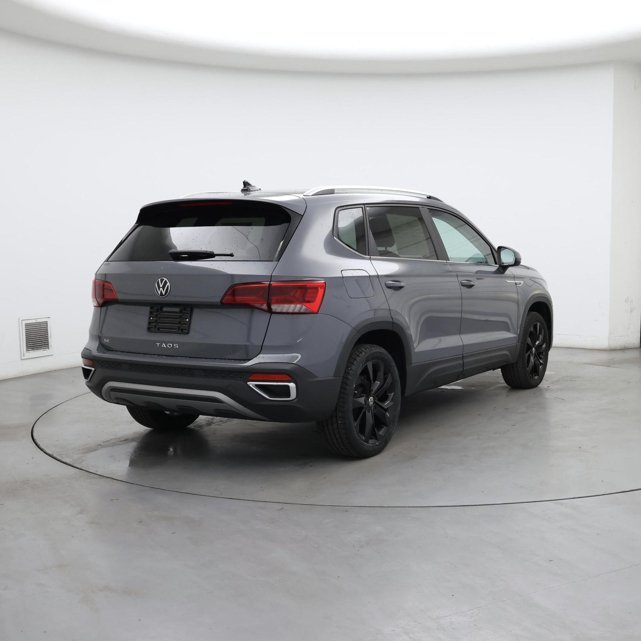 Thumbnail: 2023 Volkswagen Taos - 8