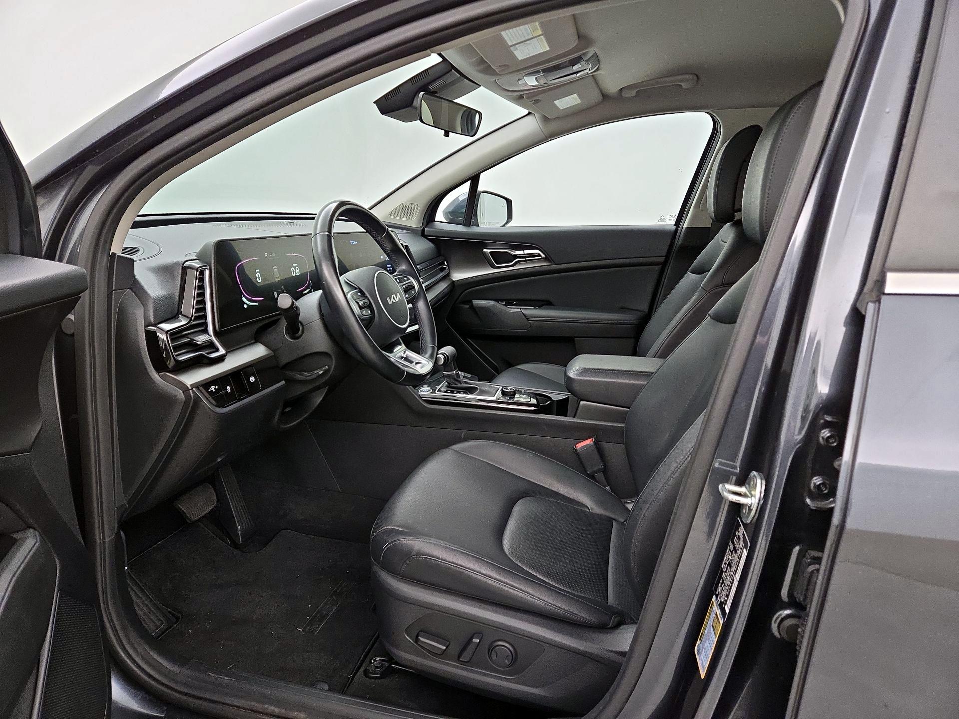 Thumbnail: 2023 Kia Sportage - 11