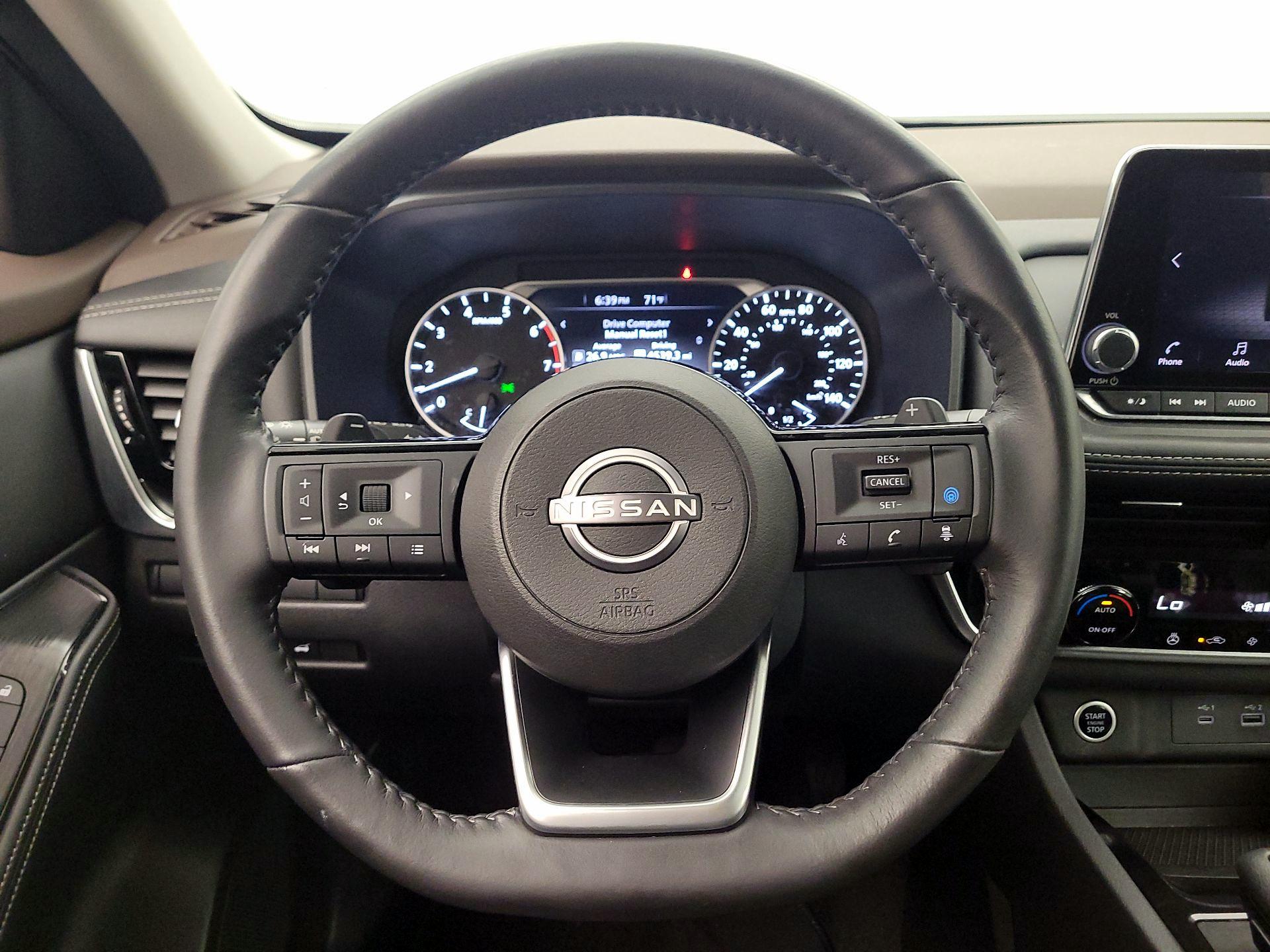 Thumbnail: 2022 Nissan Rogue - 10