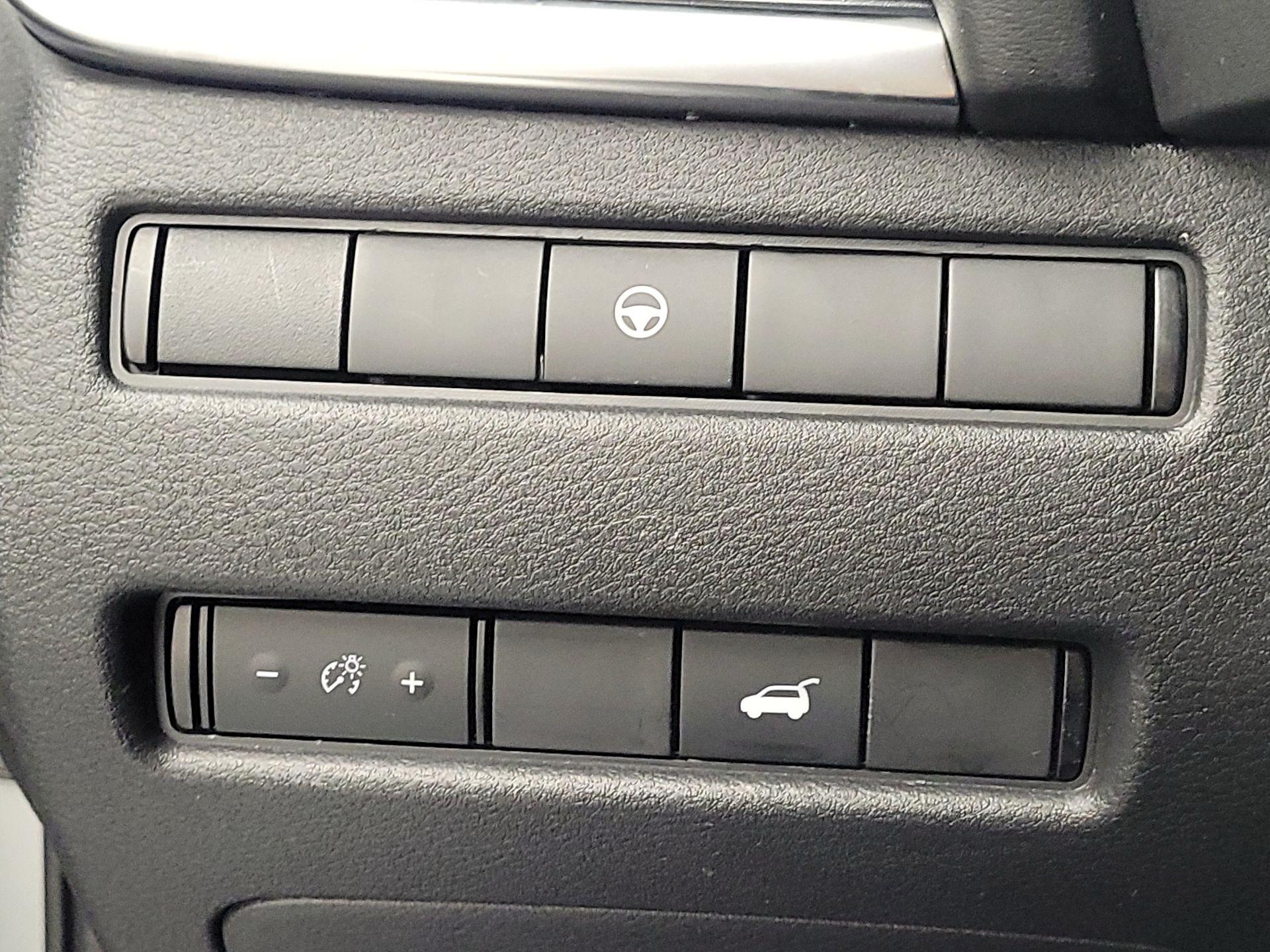 Thumbnail: 2022 Nissan Rogue - 13