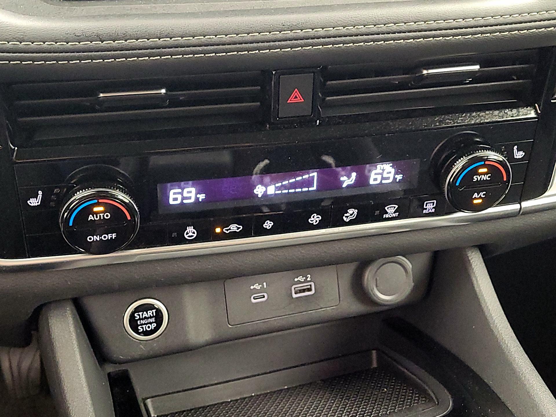 Thumbnail: 2022 Nissan Rogue - 16