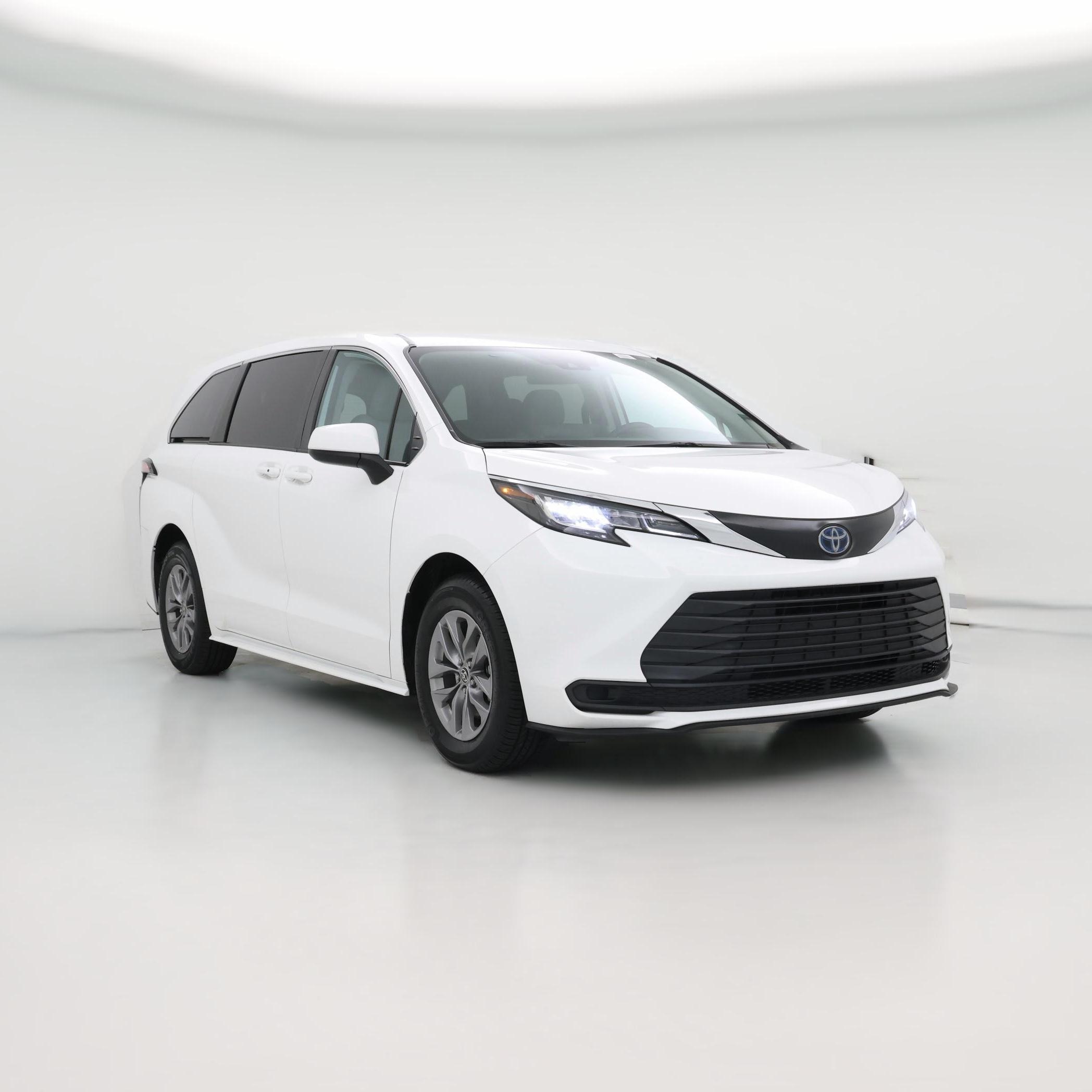 Thumbnail: 2023 Toyota Sienna - 1