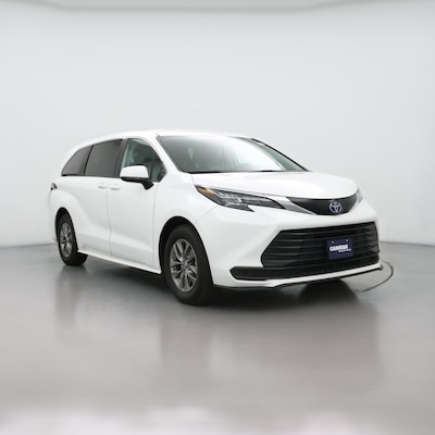 2024 Toyota Sienna Hybrid LE
