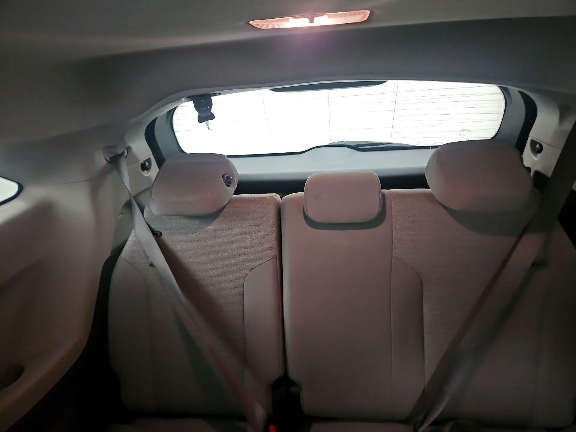 Thumbnail: 2024 Toyota Sienna - 17