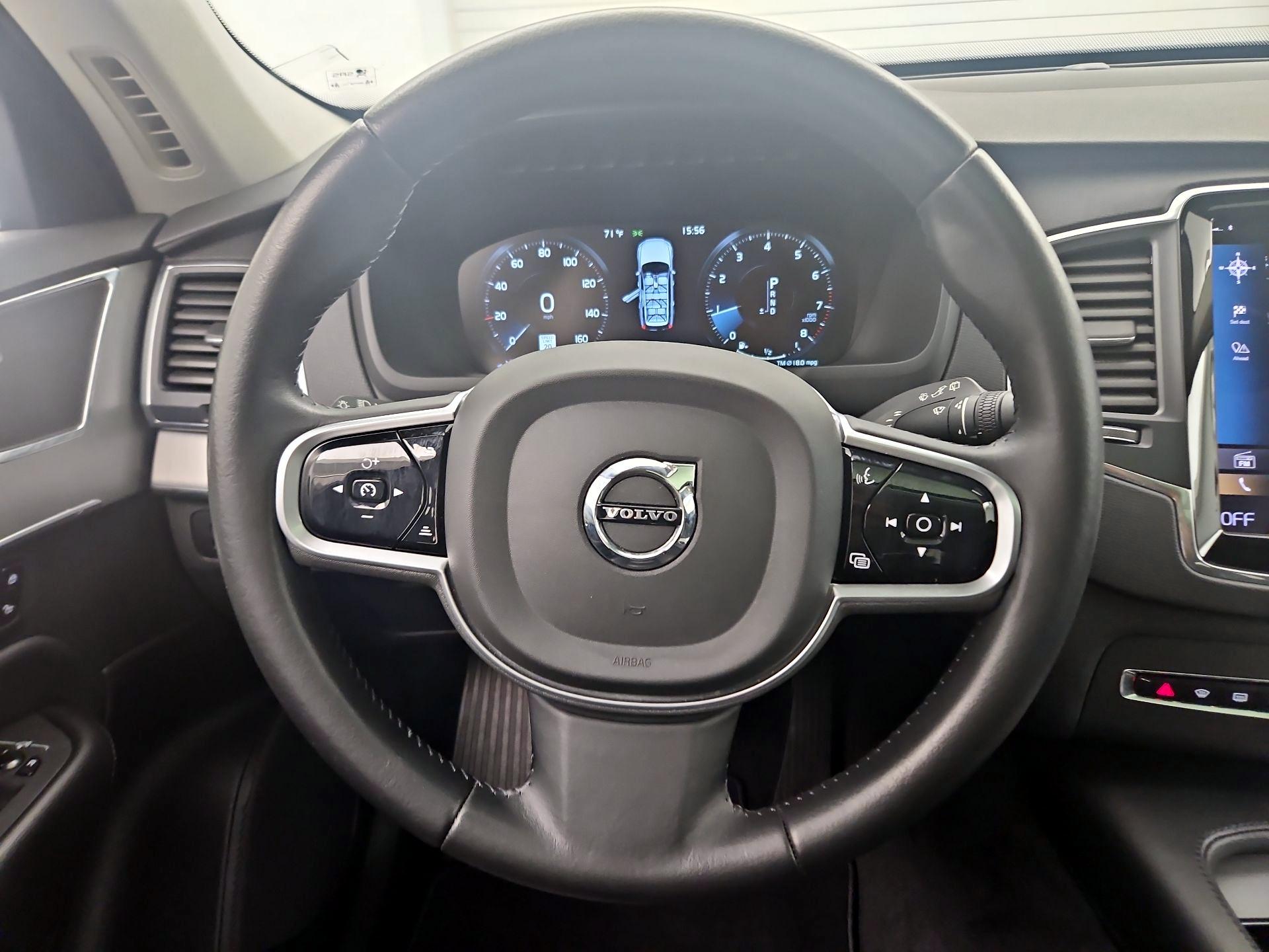 Thumbnail: 2022 Volvo XC90 - 10