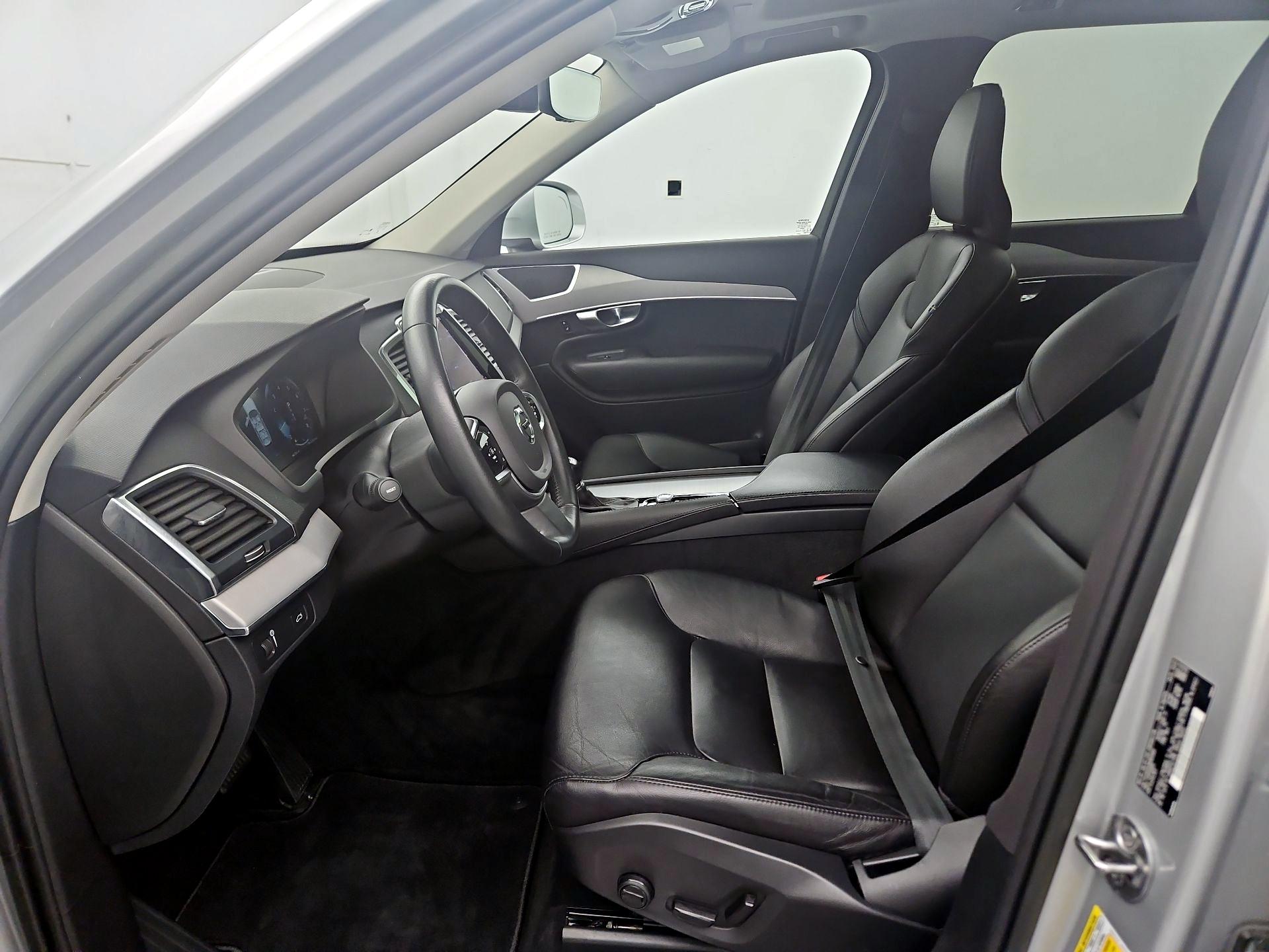 Thumbnail: 2022 Volvo XC90 - 11