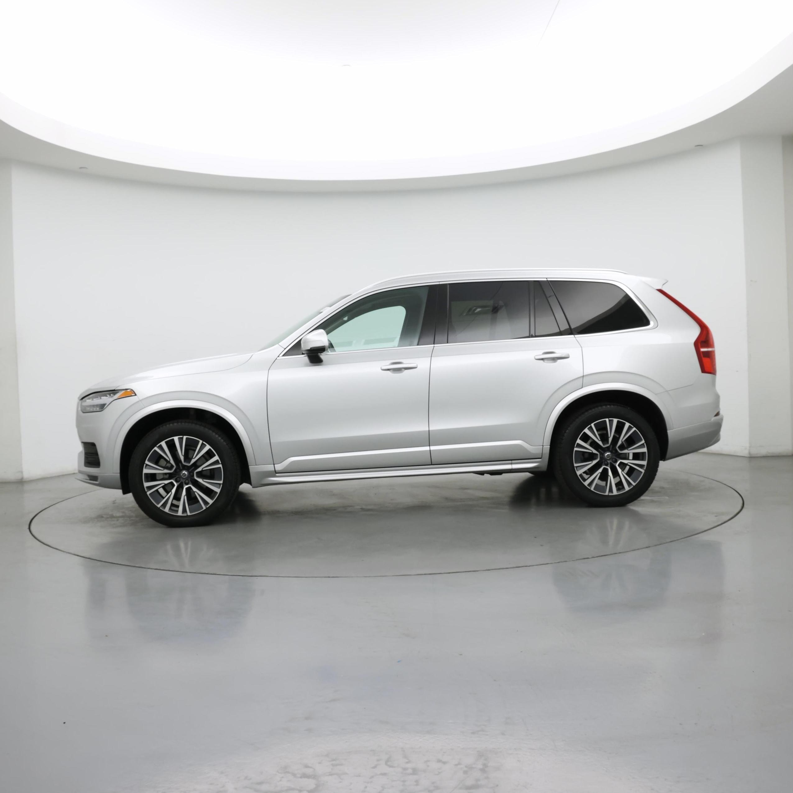 Thumbnail: 2022 Volvo XC90 - 3