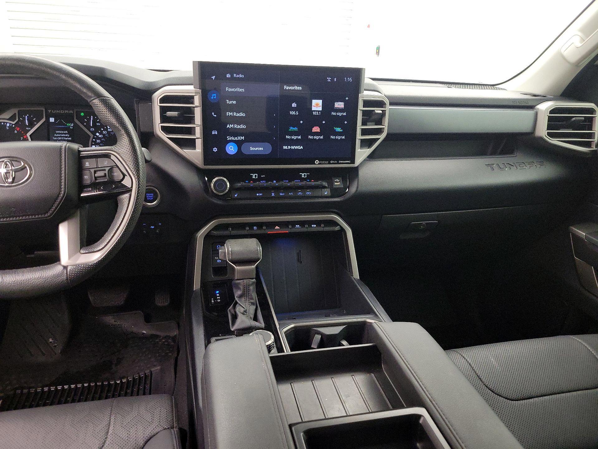 Thumbnail: 2022 Toyota Tundra - 9