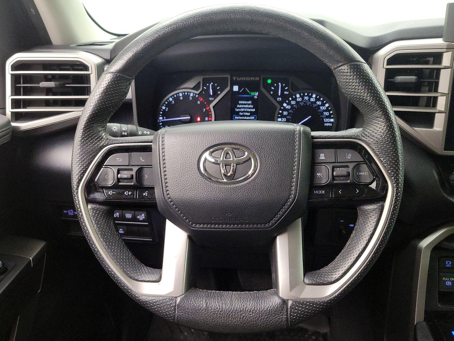 Thumbnail: 2022 Toyota Tundra - 10