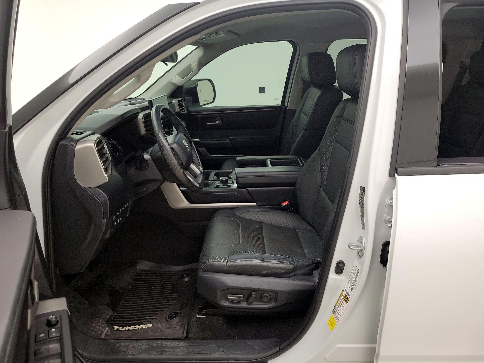 Thumbnail: 2022 Toyota Tundra - 11