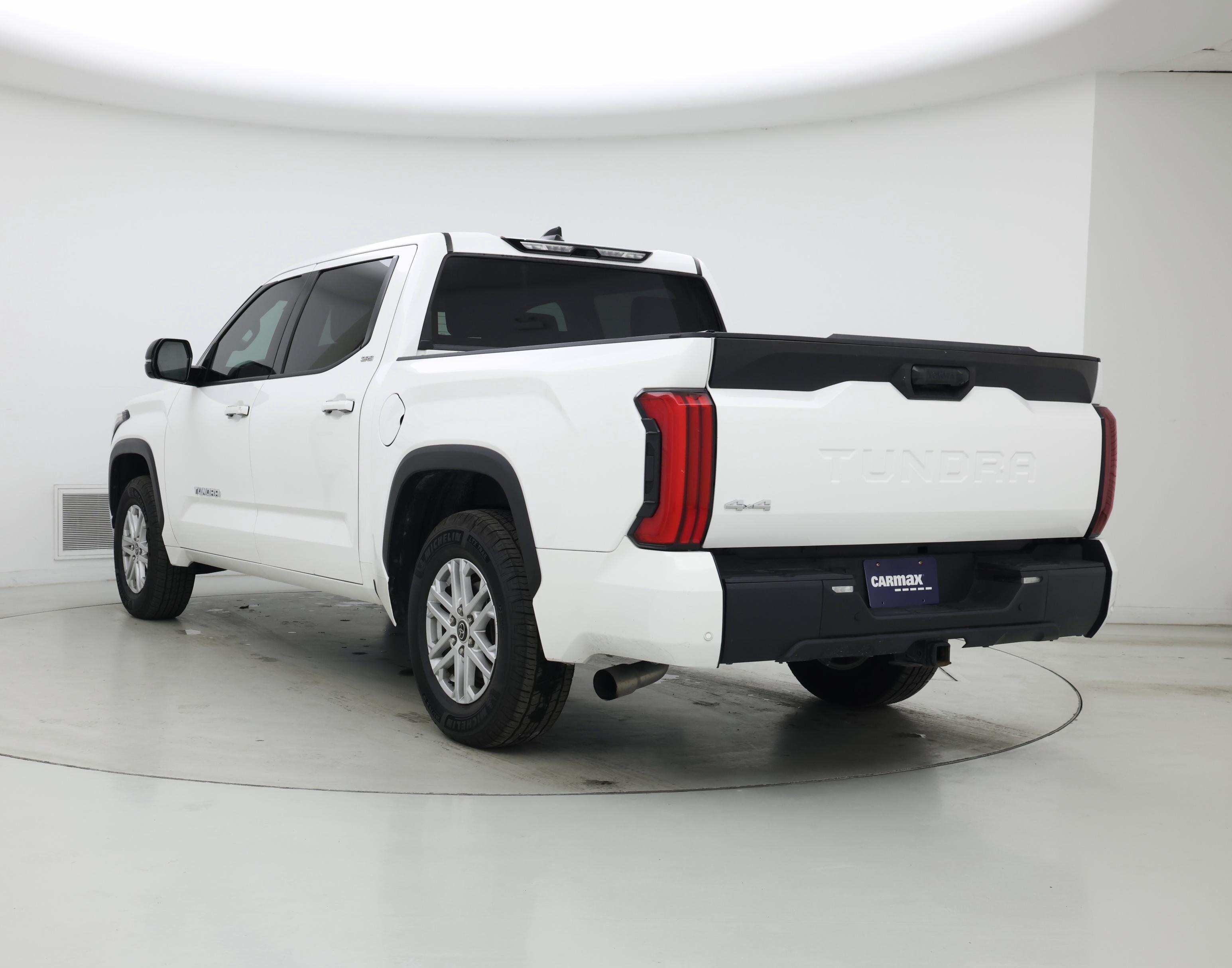 Thumbnail: 2022 Toyota Tundra - 2