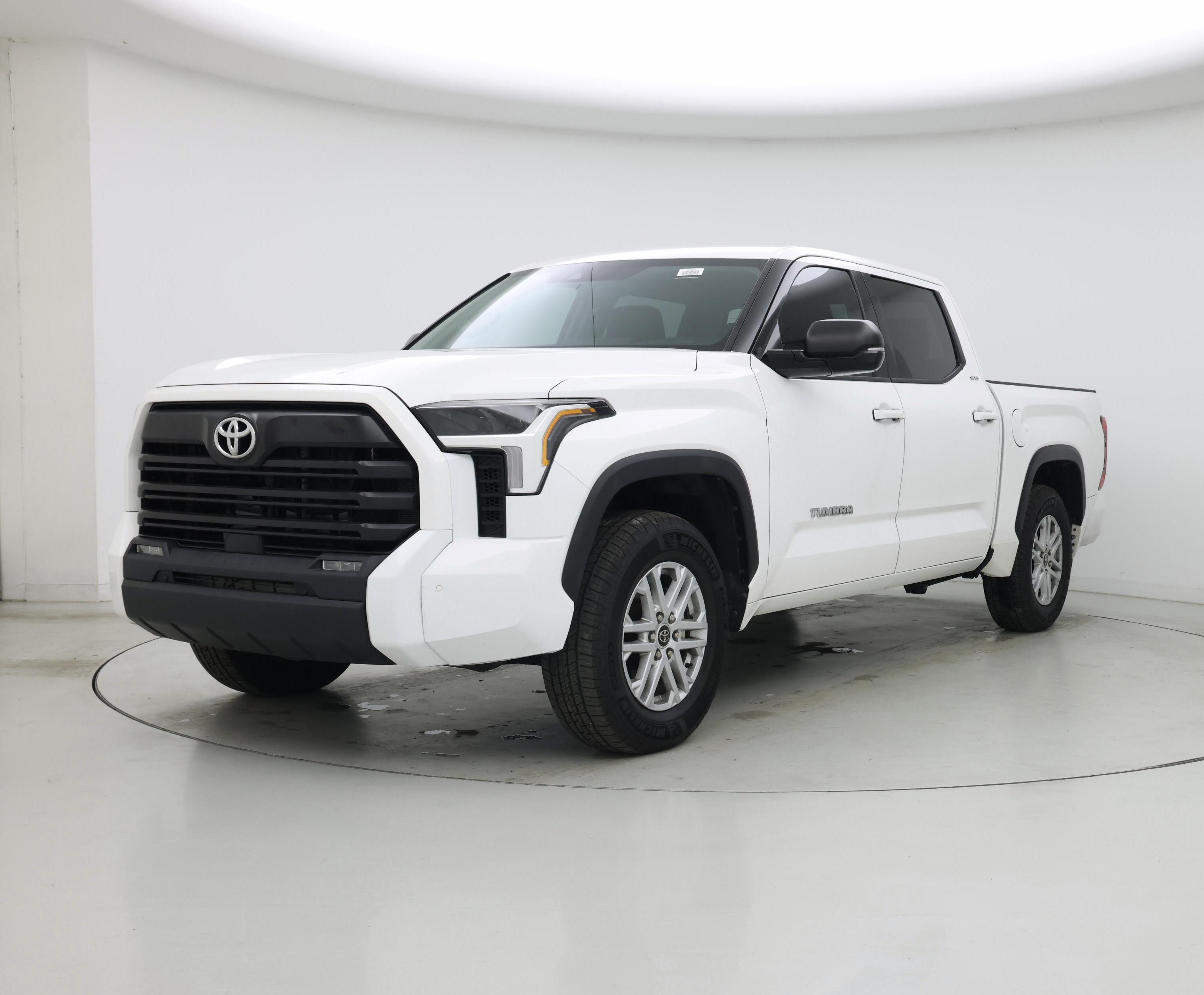 Thumbnail: 2022 Toyota Tundra - 4