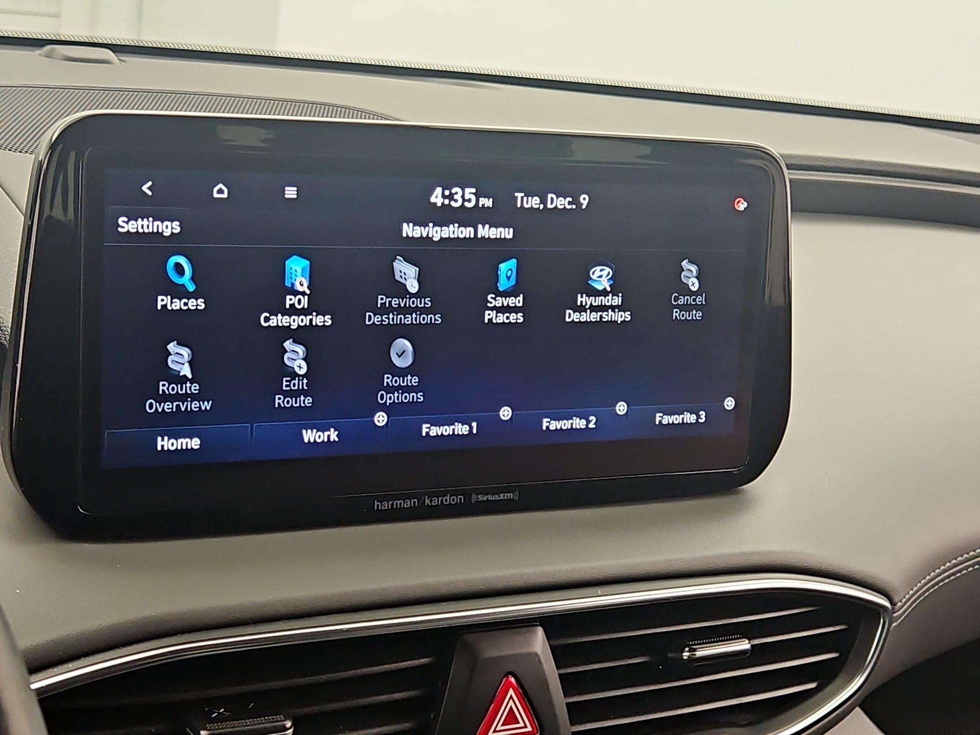 Thumbnail: 2022 Hyundai Santa Fe - 14