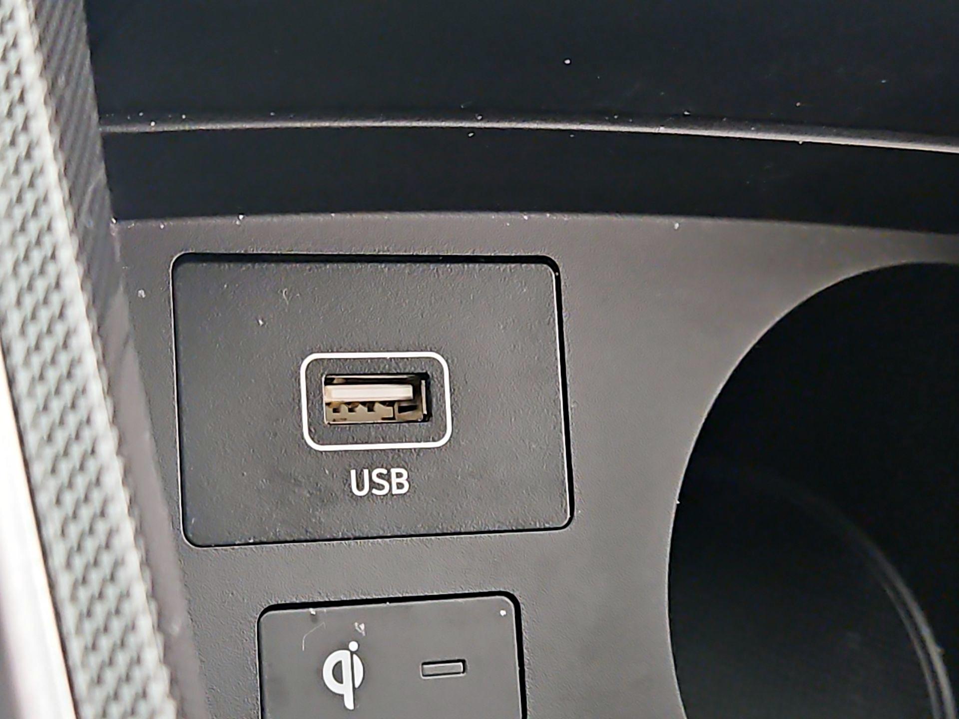 Thumbnail: 2022 Hyundai Santa Fe - 19