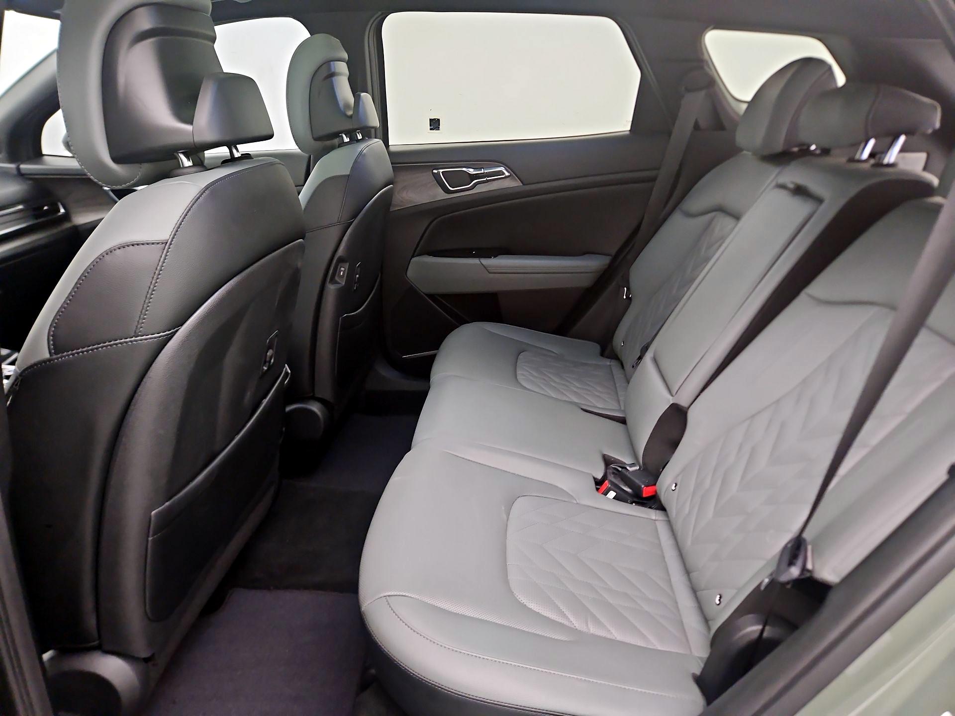 Thumbnail: 2023 Kia Sportage - 19