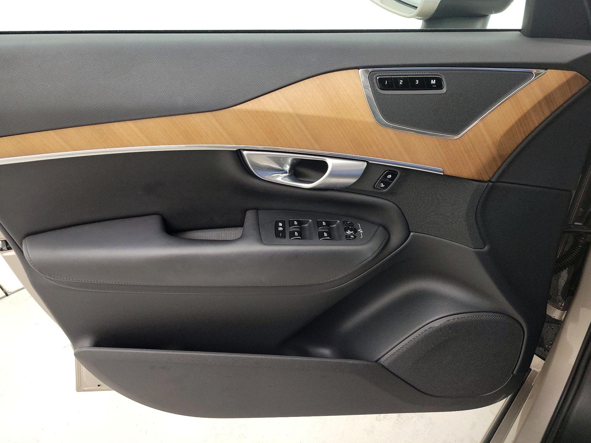 Thumbnail: 2024 Volvo XC90 - 12