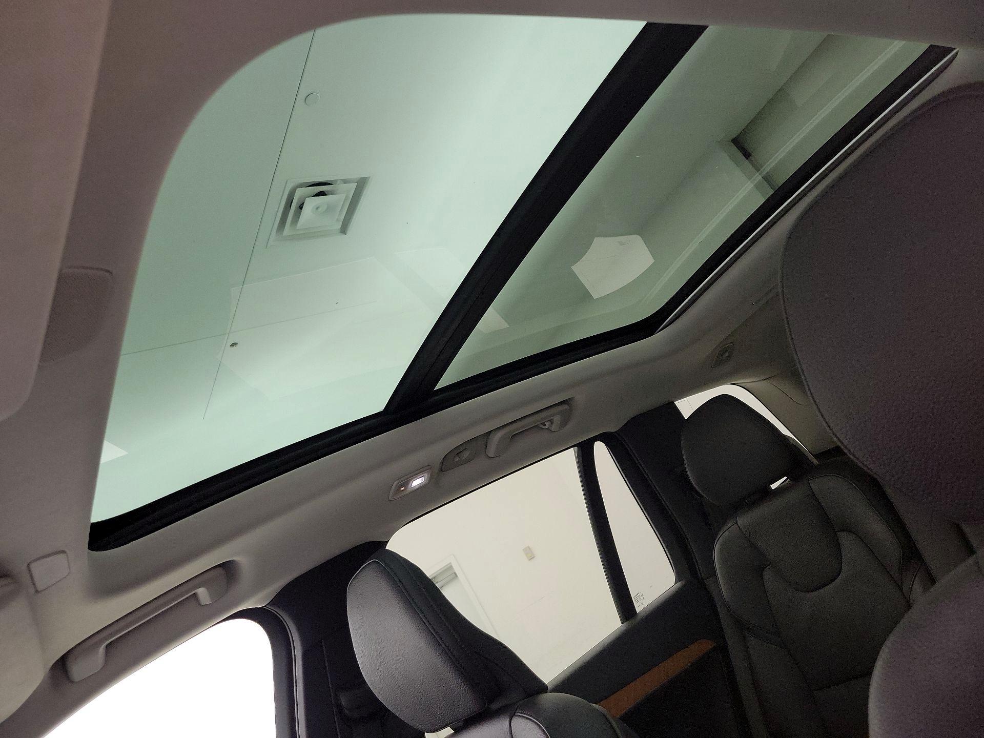 Thumbnail: 2024 Volvo XC90 - 20