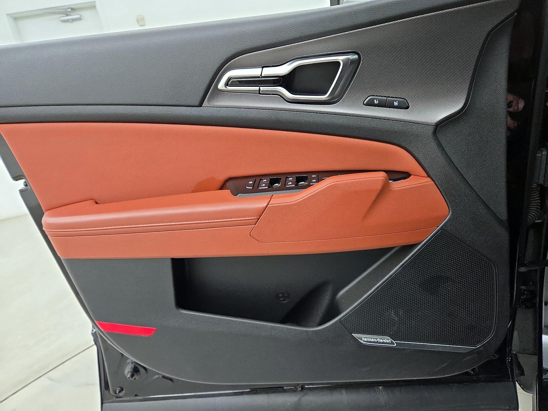 Thumbnail: 2024 Kia Sportage - 12