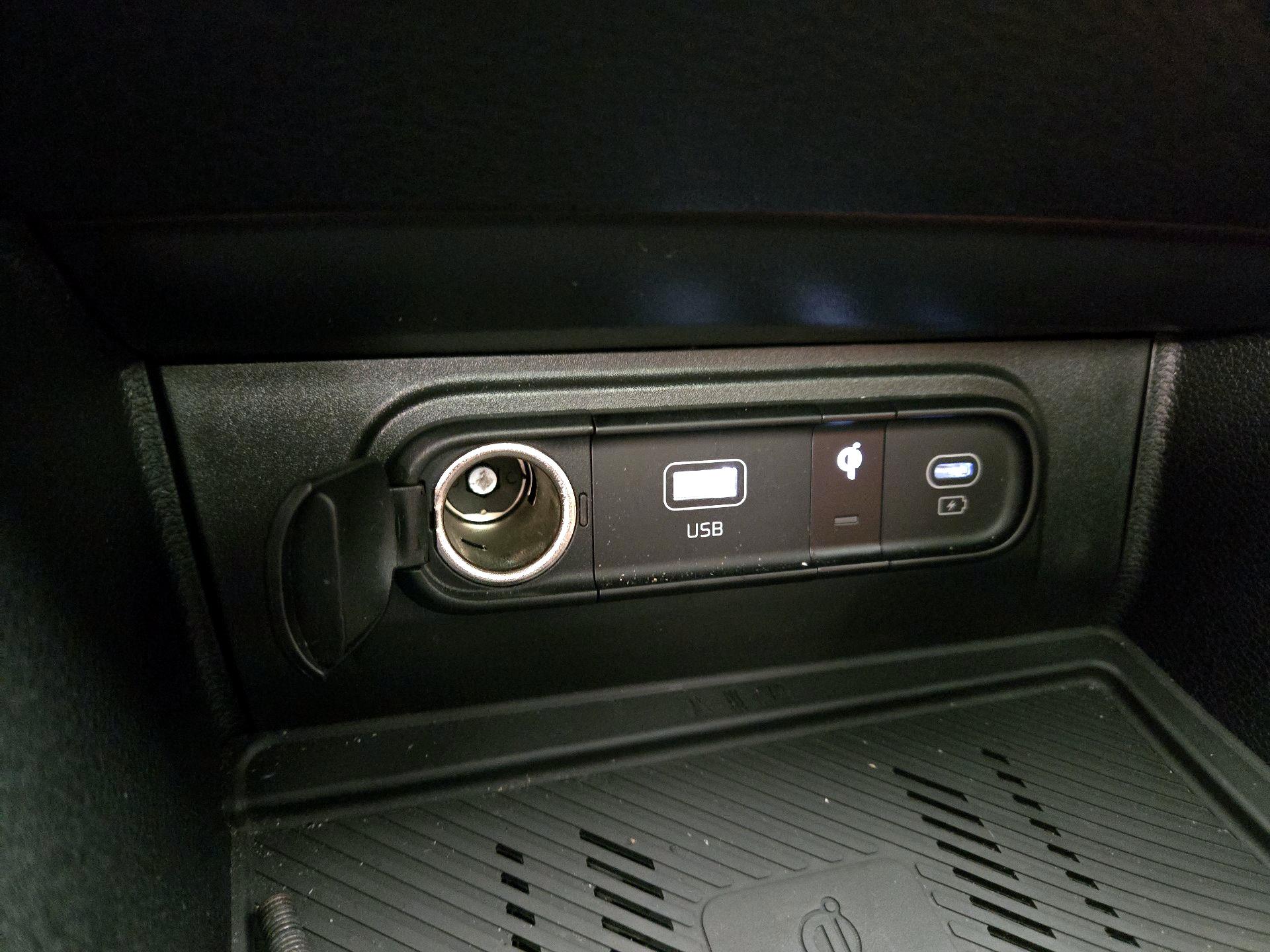 Thumbnail: 2024 Kia Sportage - 19