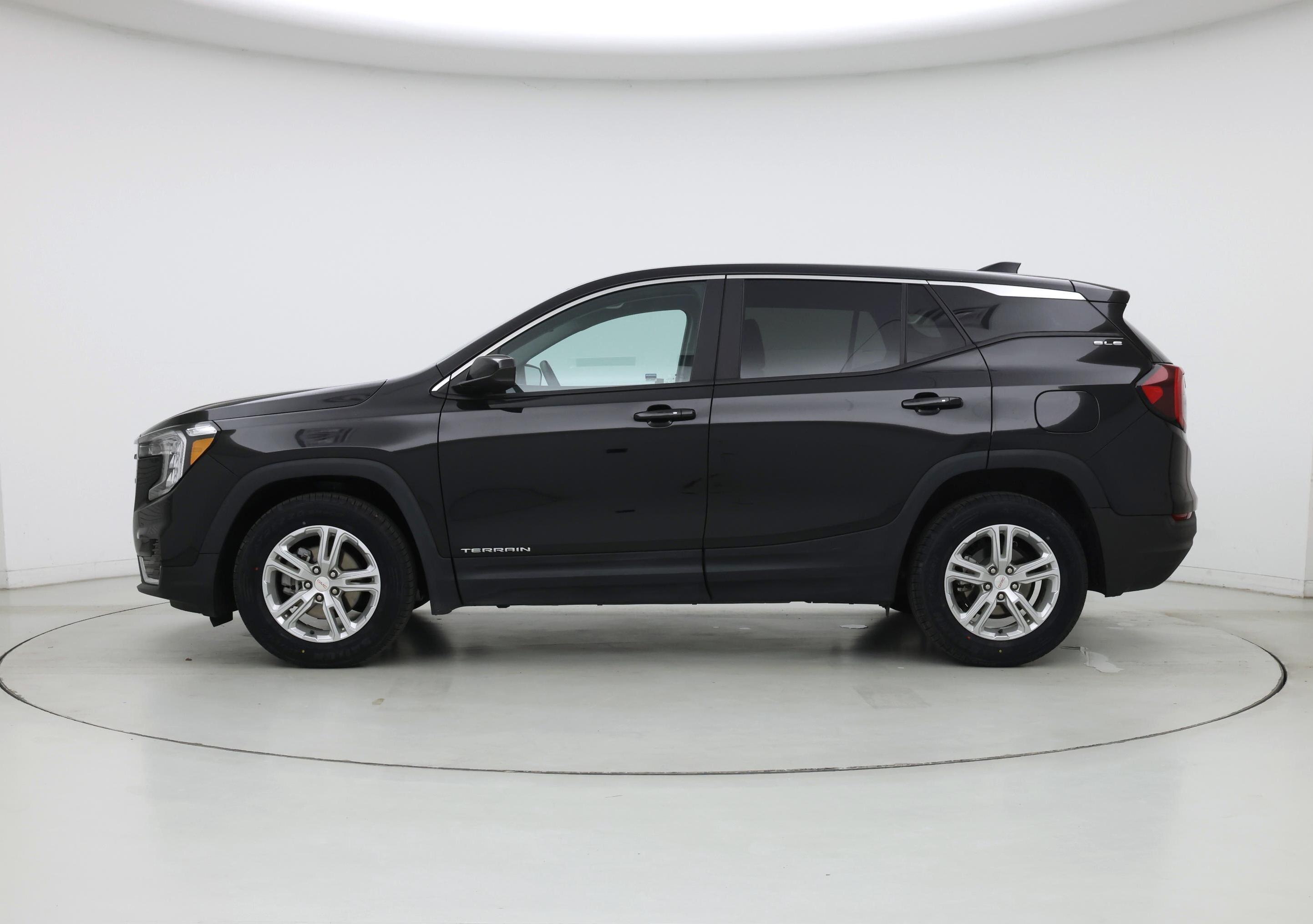 Thumbnail: 2022 GMC Terrain - 3