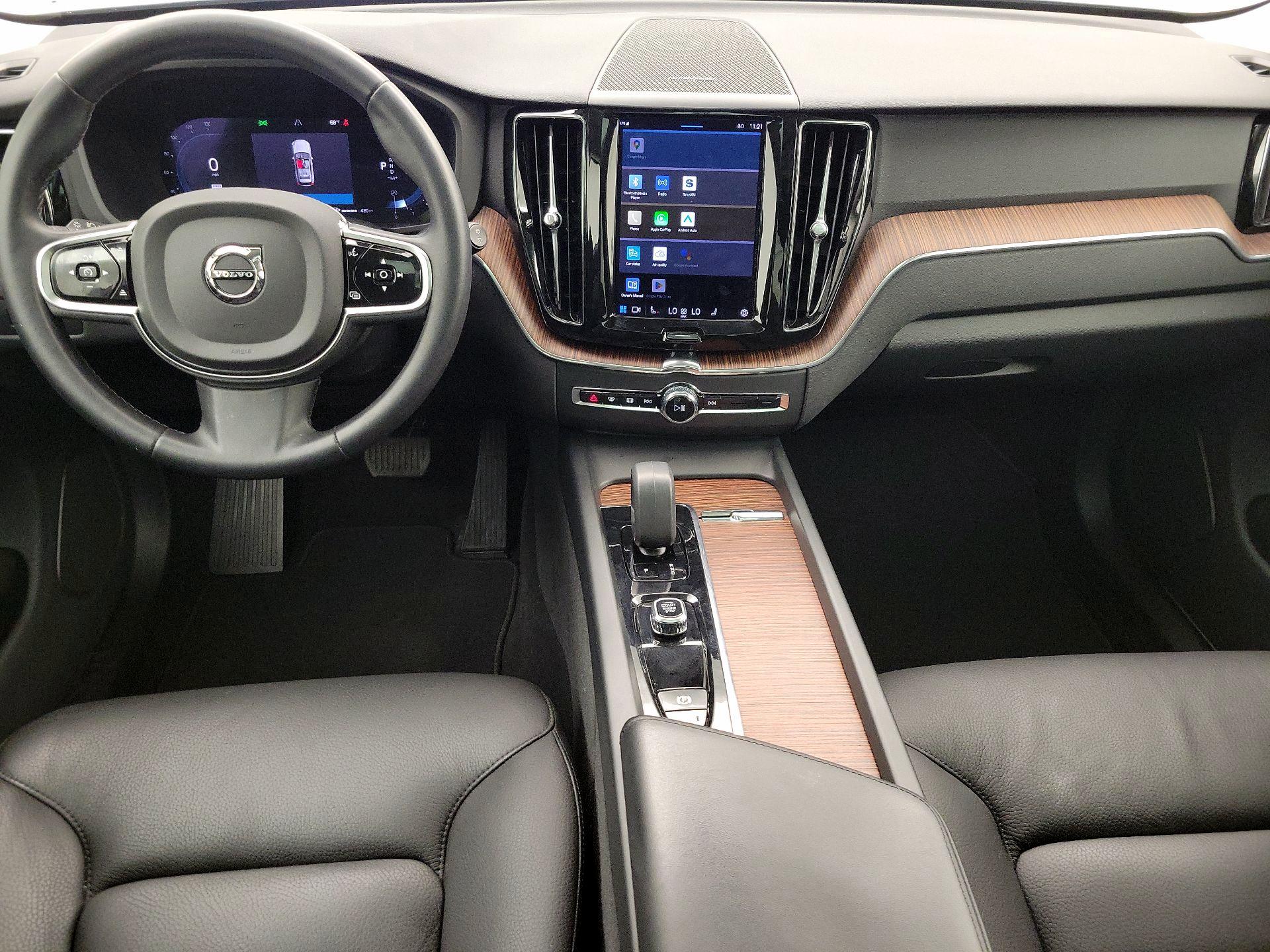 Thumbnail: 2023 Volvo XC60 - 9